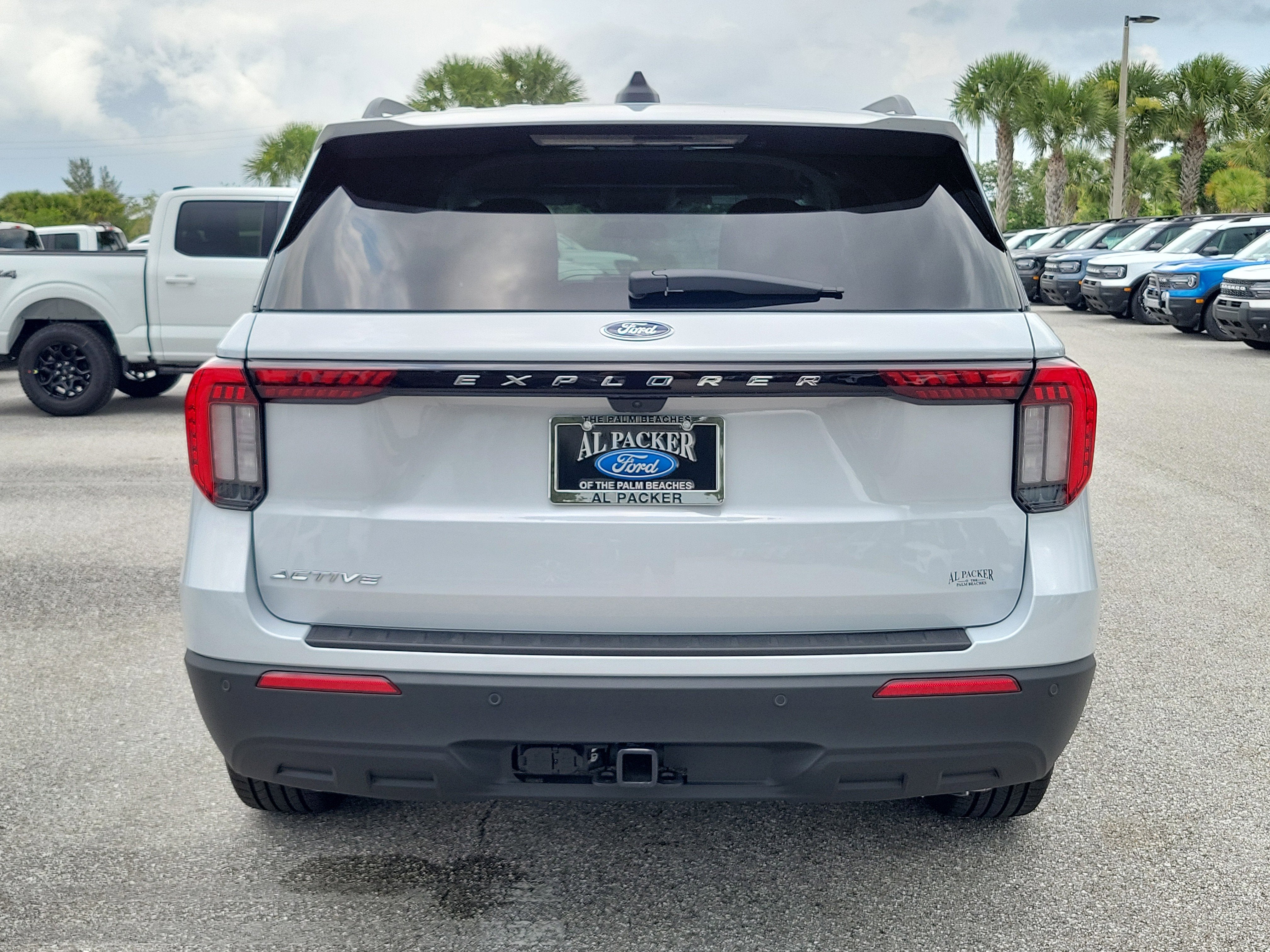 2026 Ford Explorer Active w/200A Pkg