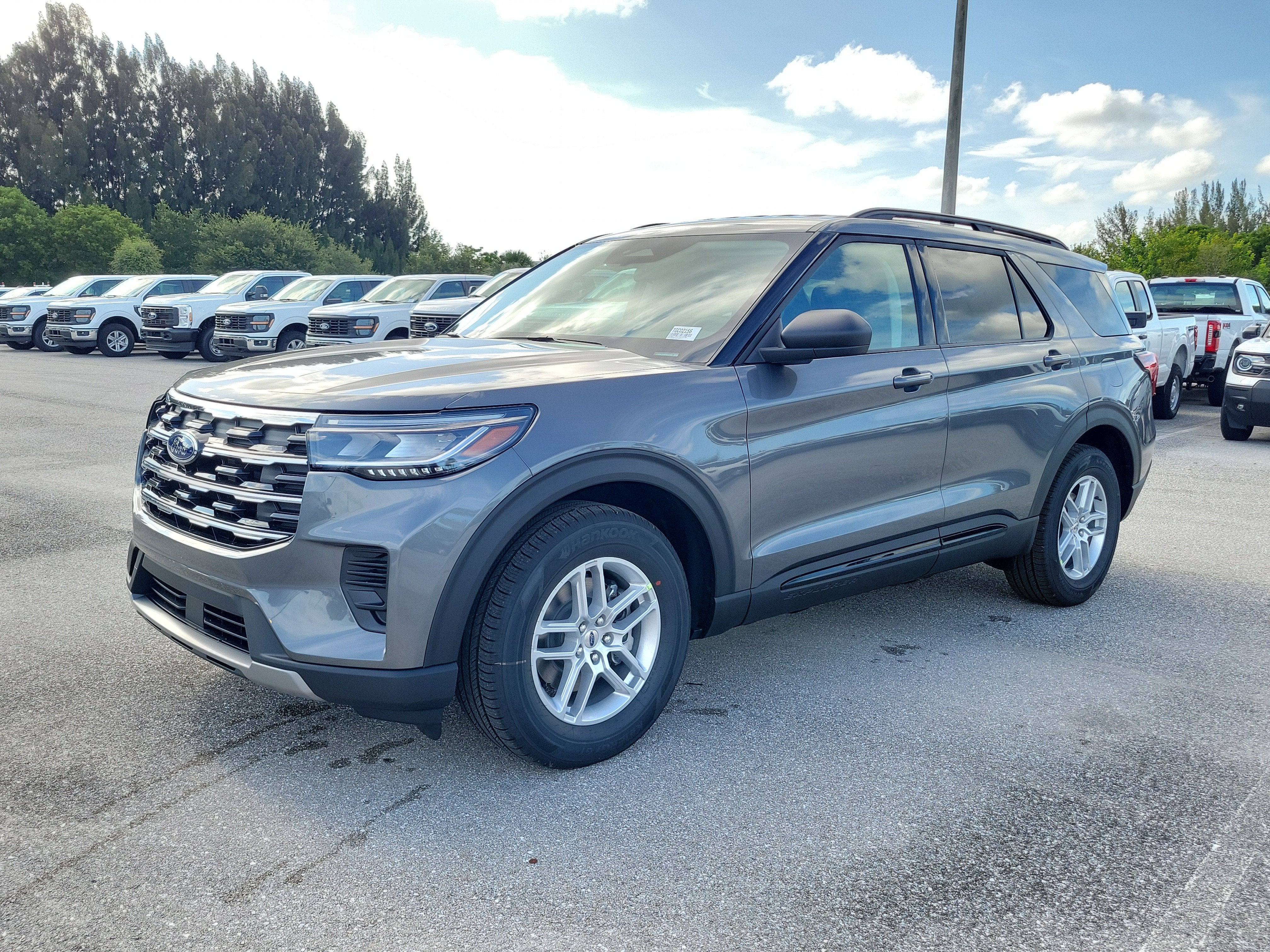 2026 Ford Explorer Active w/200A Pkg