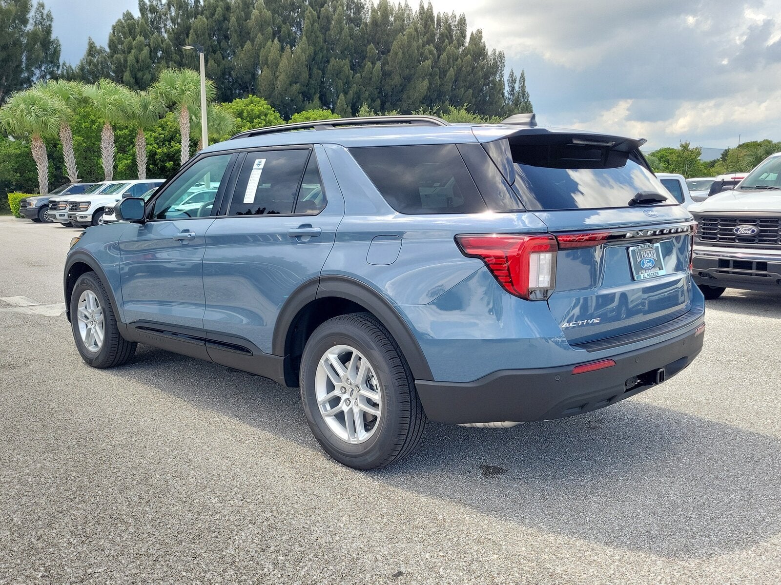 2026 Ford Explorer Active w/200A Pkg