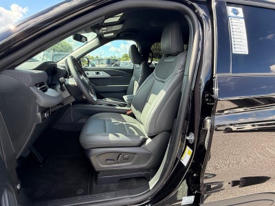2027 Ford Explorer Active w/200A Pkg