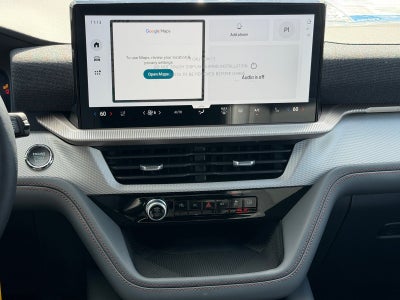 2027 Ford Explorer Active w/200A Pkg