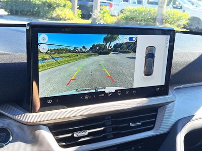 2026 Ford Explorer Active w/100A Pkg