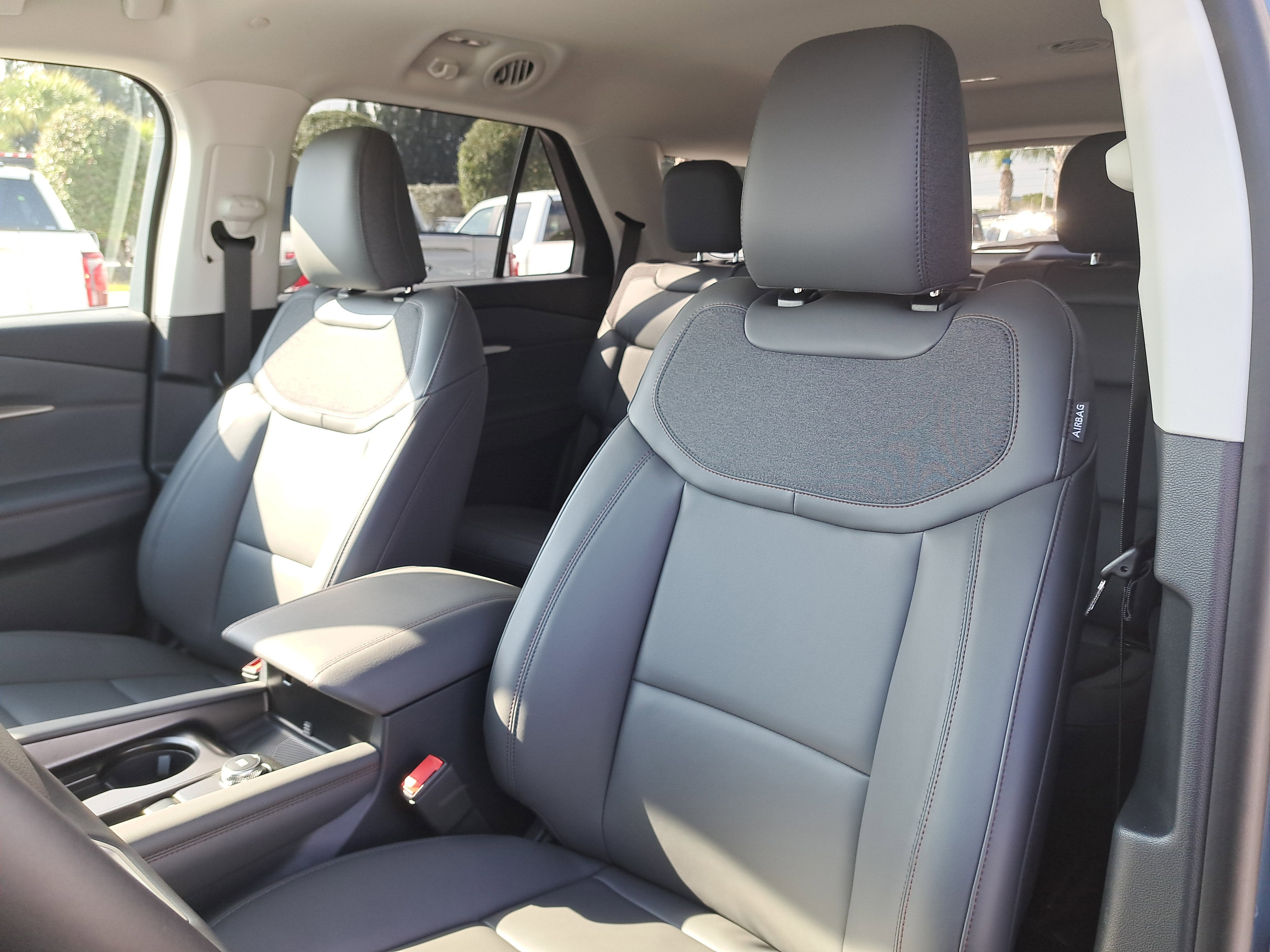 2026 Ford Explorer XLT