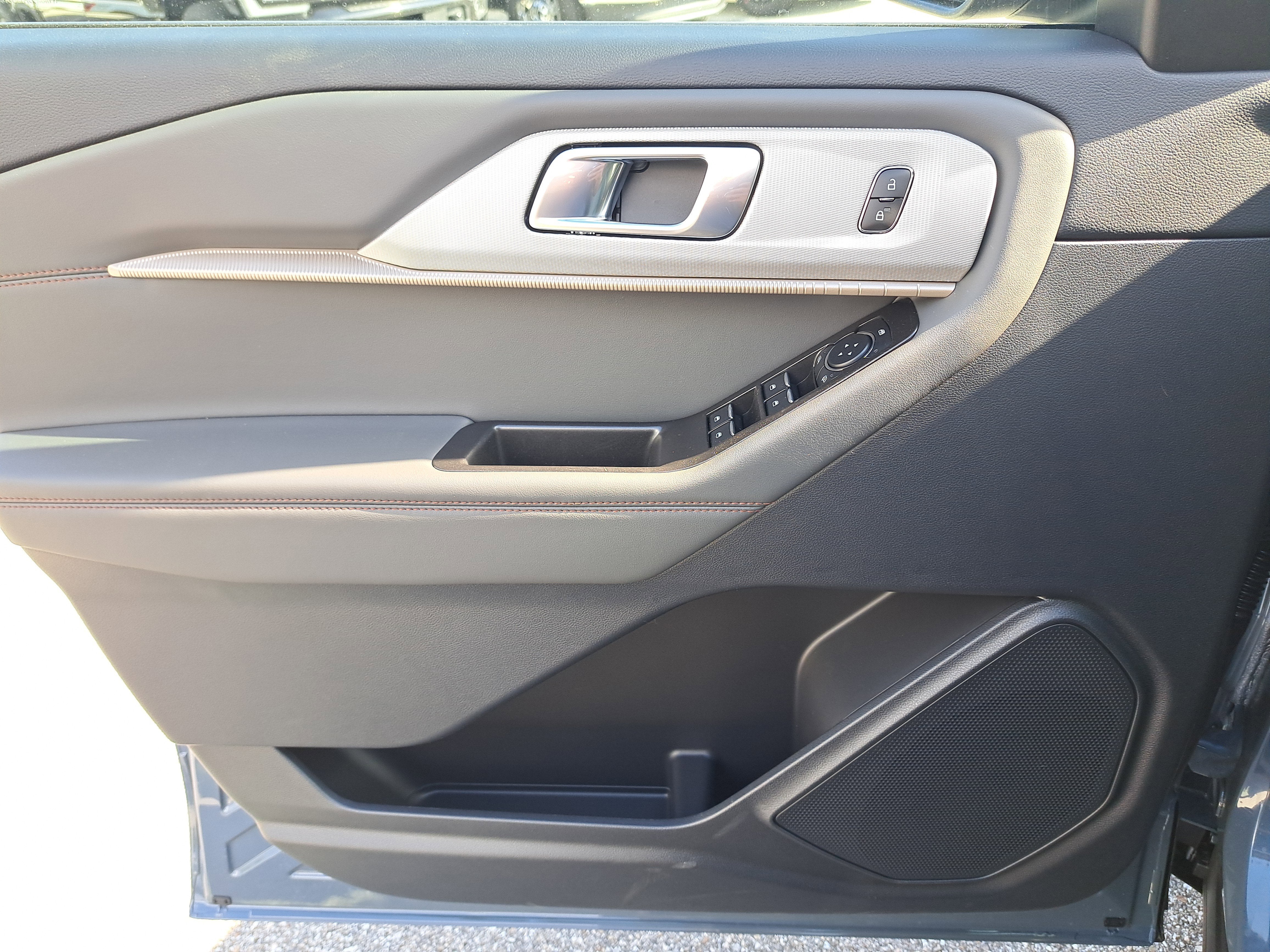 2026 Ford Explorer XLT