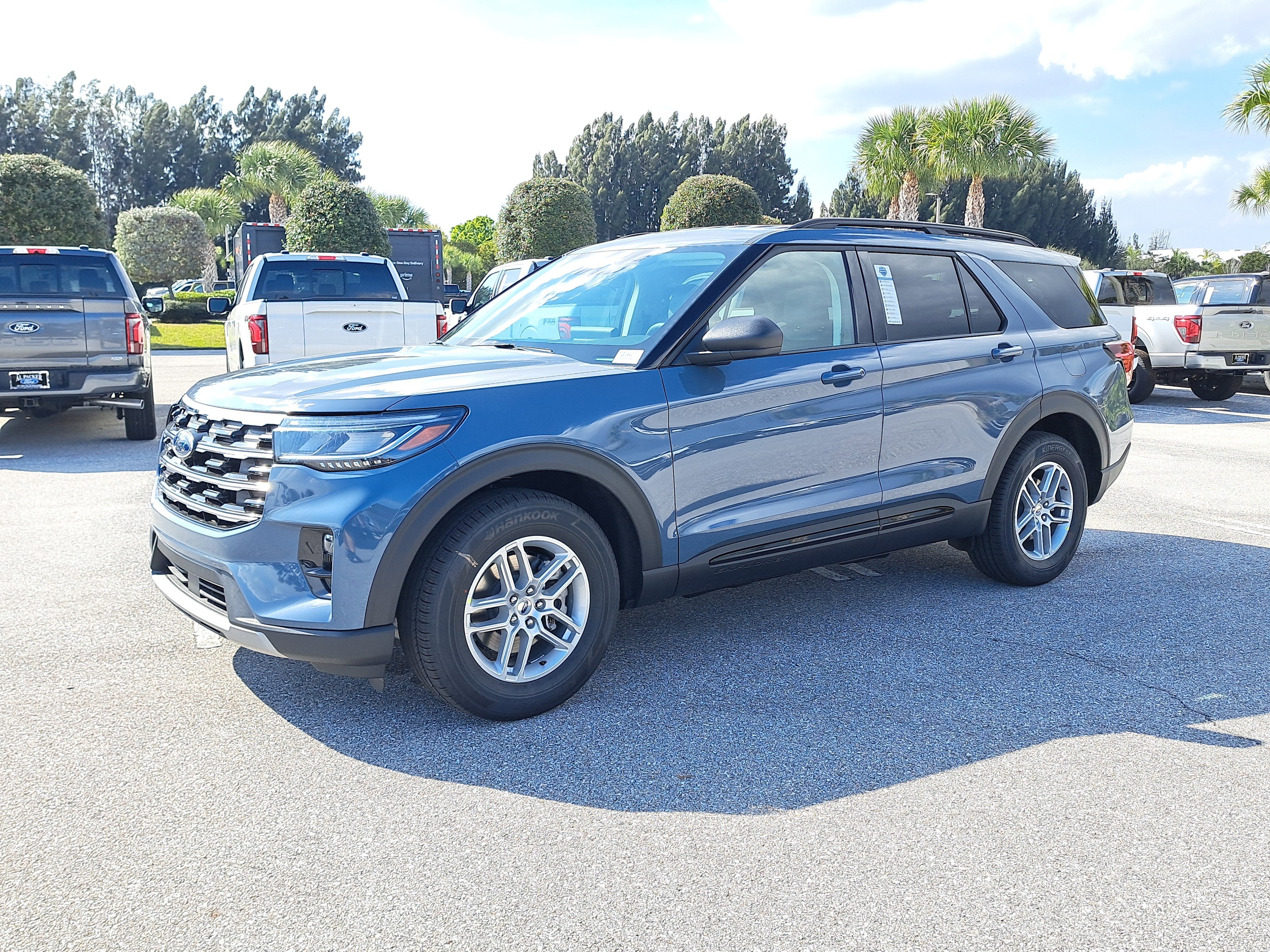 2026 Ford Explorer XLT