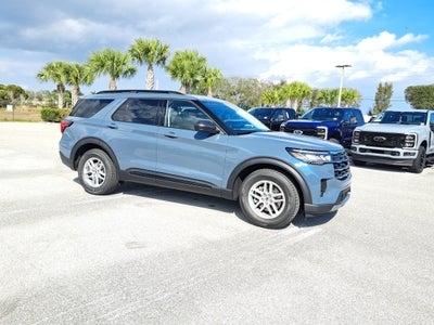 2026 Ford Explorer XLT