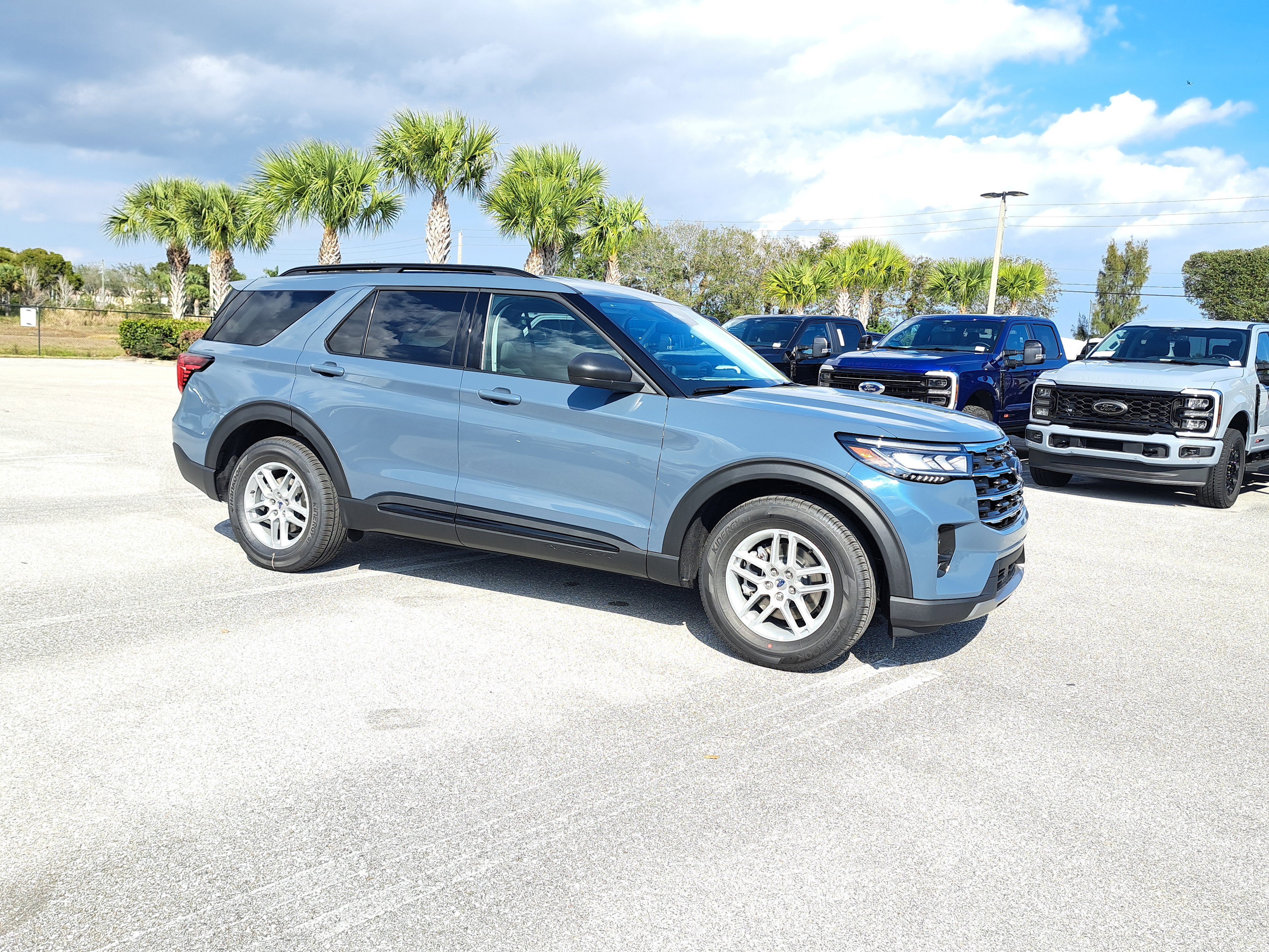 2026 Ford Explorer XLT