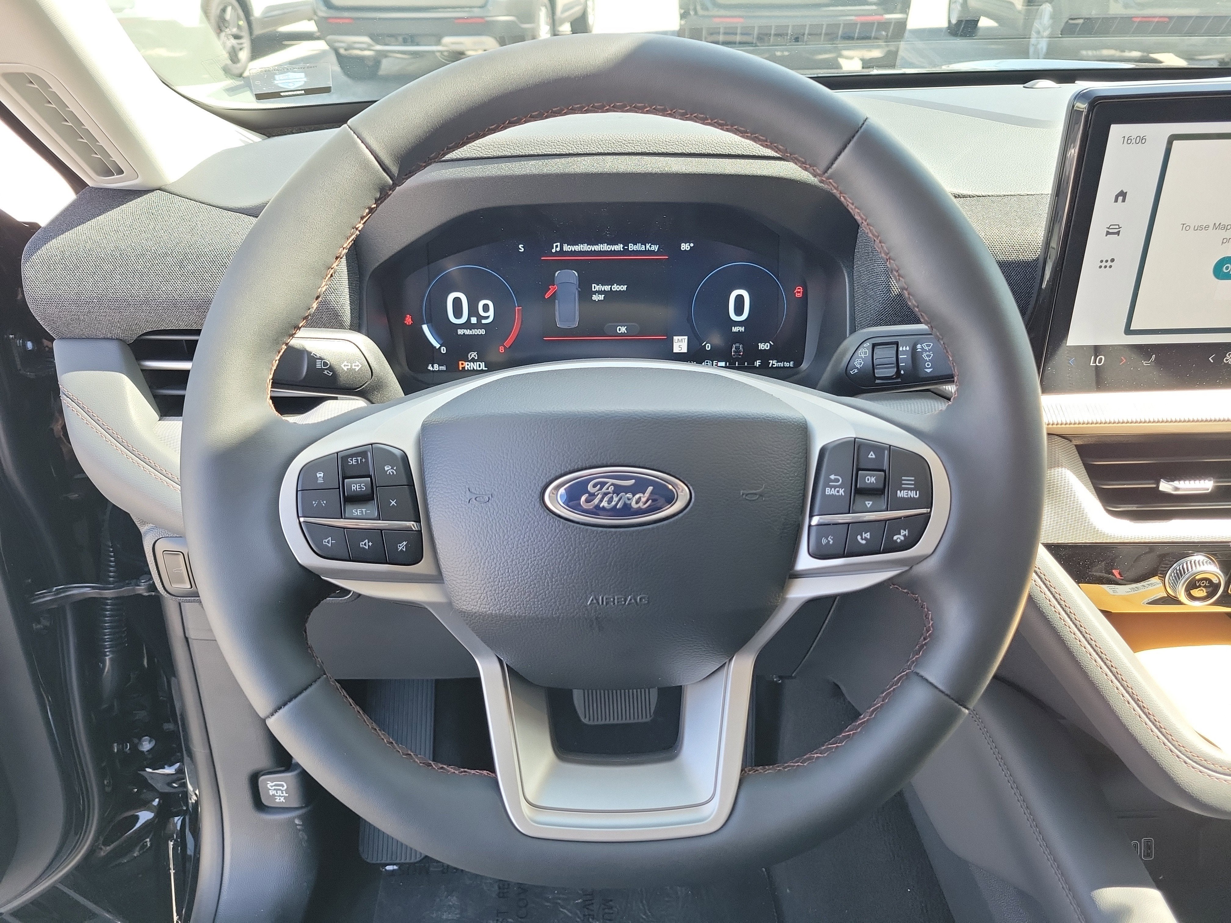 2026 Ford Explorer Active w/200A Pkg