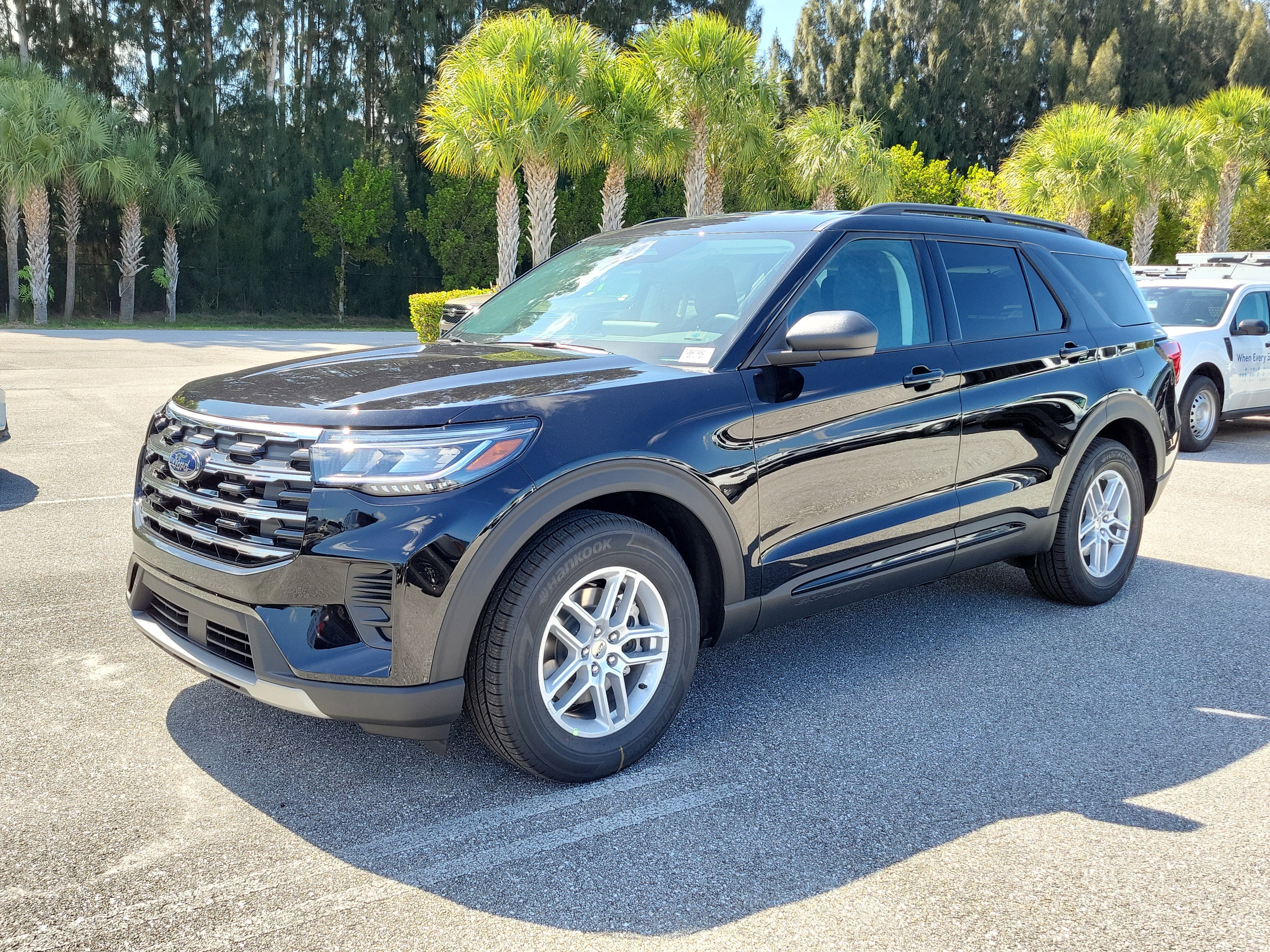 2026 Ford Explorer Active w/200A Pkg