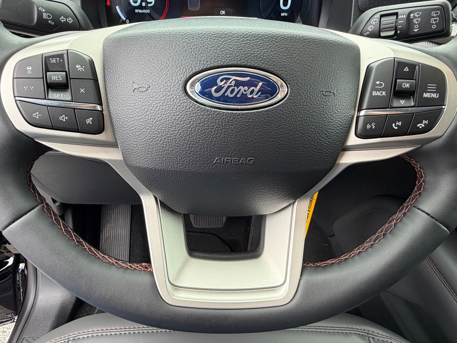 2026 Ford Explorer Active w/200A Pkg