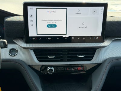 2027 Ford Explorer Active w/200A Pkg