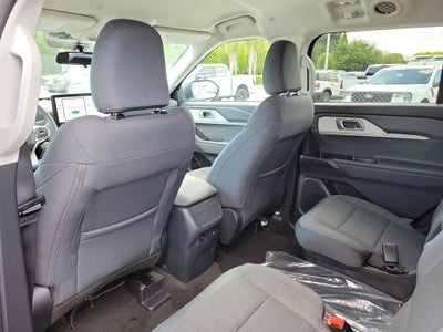 2026 Ford Explorer Active w/100A Pkg