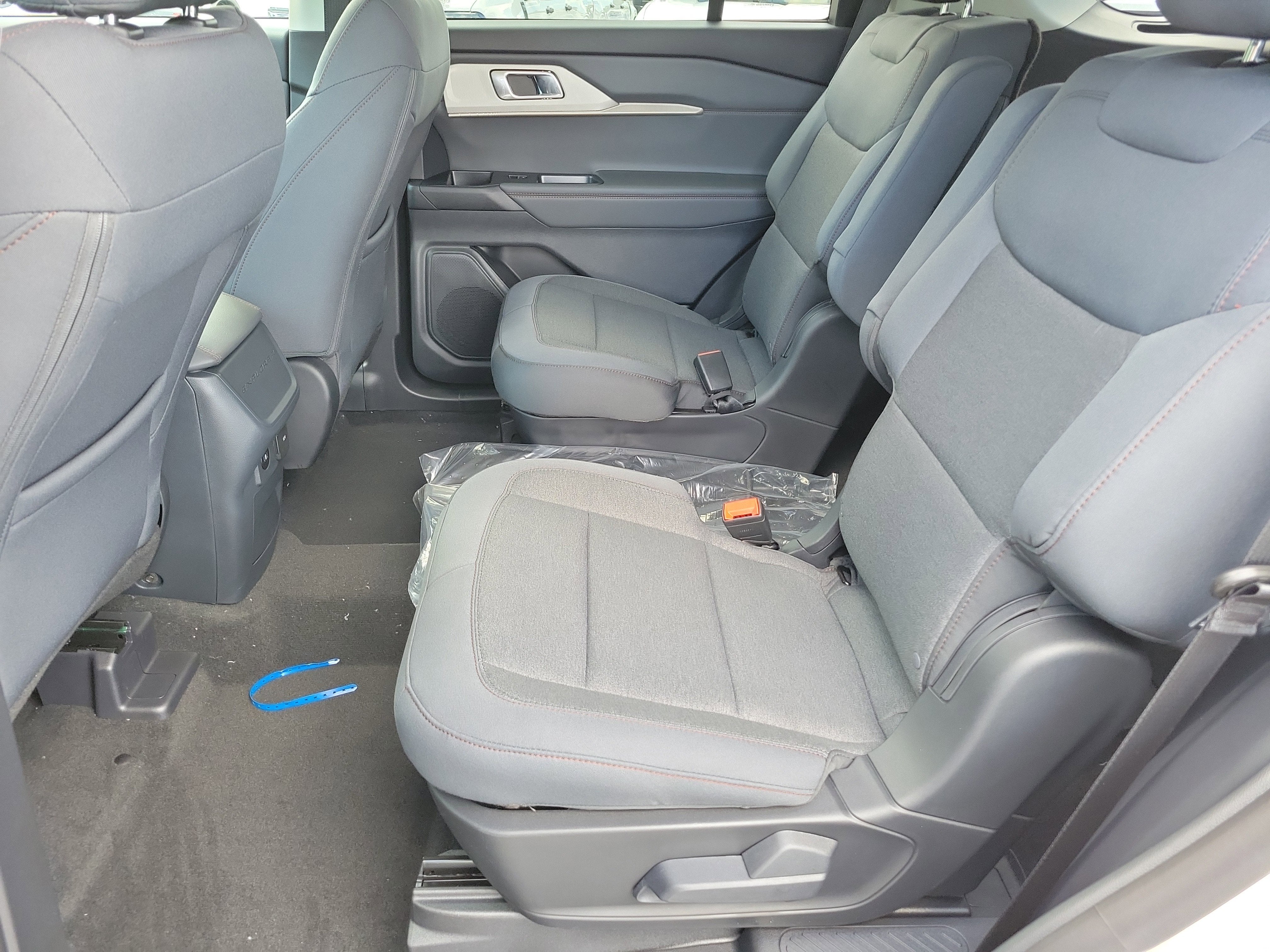 2026 Ford Explorer Active w/100A Pkg