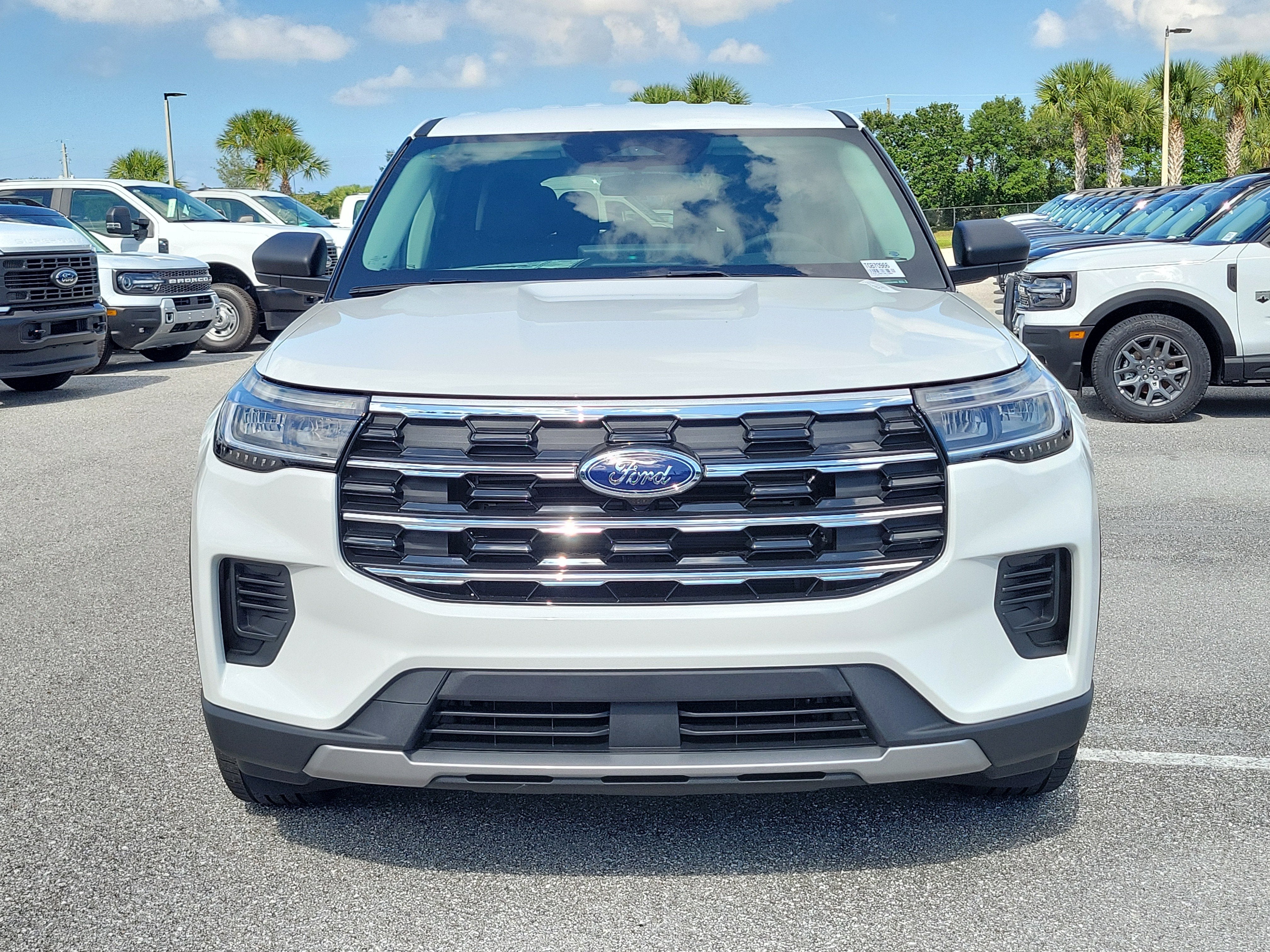 2026 Ford Explorer Active w/100A Pkg