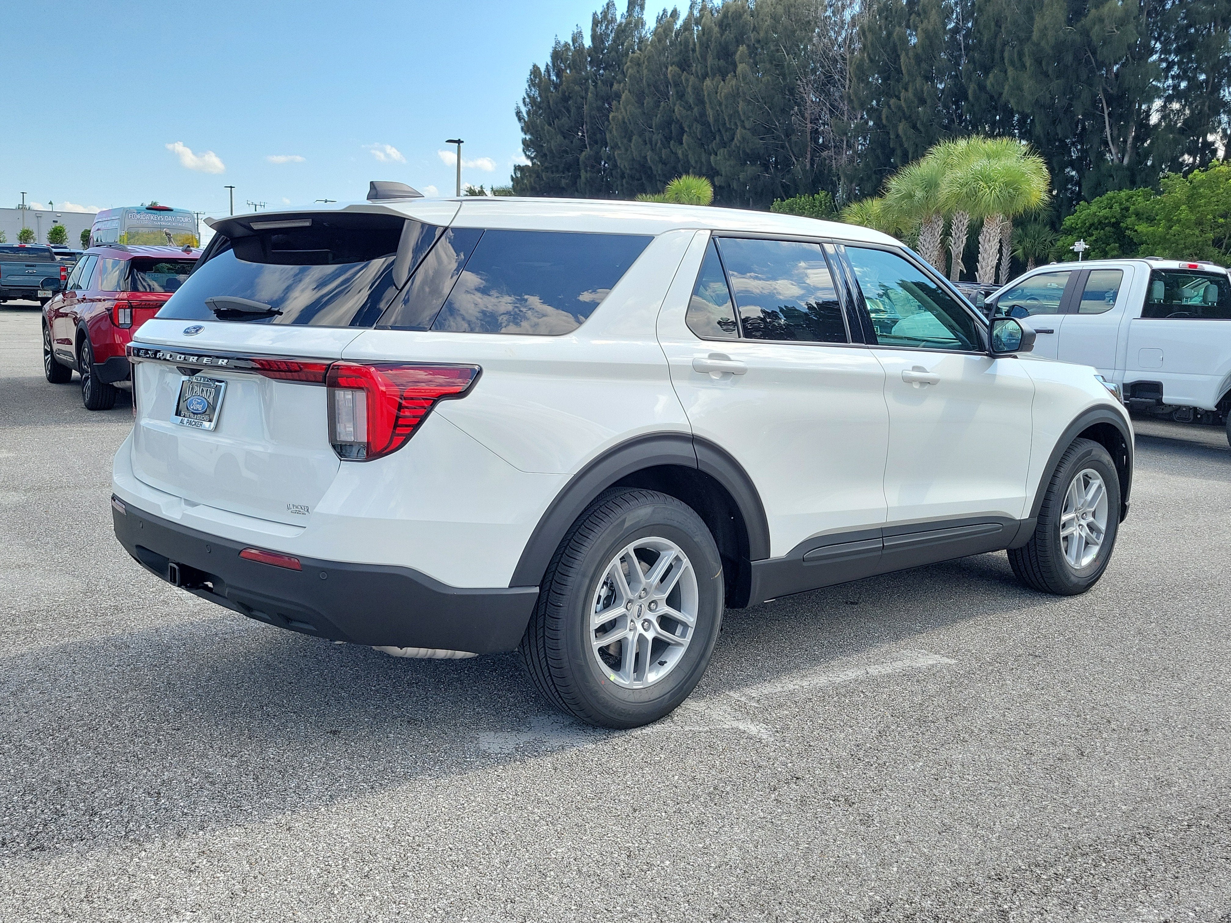 2026 Ford Explorer Active w/100A Pkg
