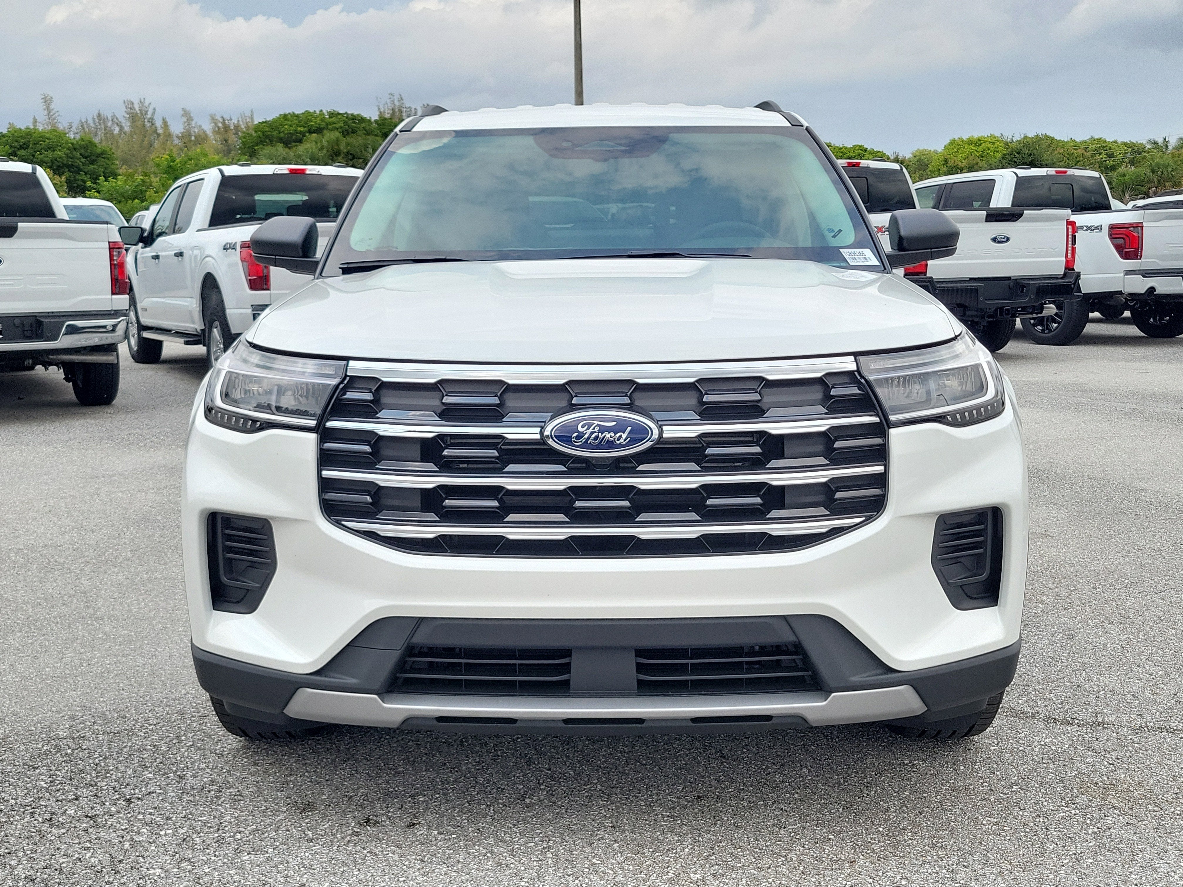 2026 Ford Explorer Active w/200A Pkg