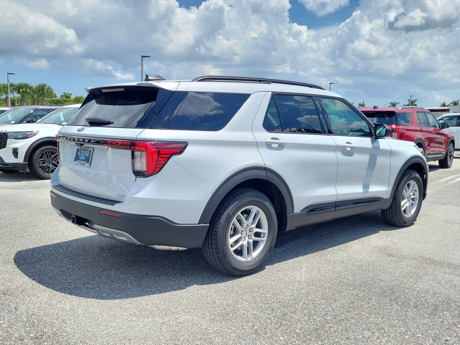 2026 Ford Explorer Active w/200A Pkg
