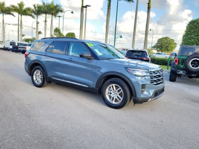 2025 Ford Explorer Active