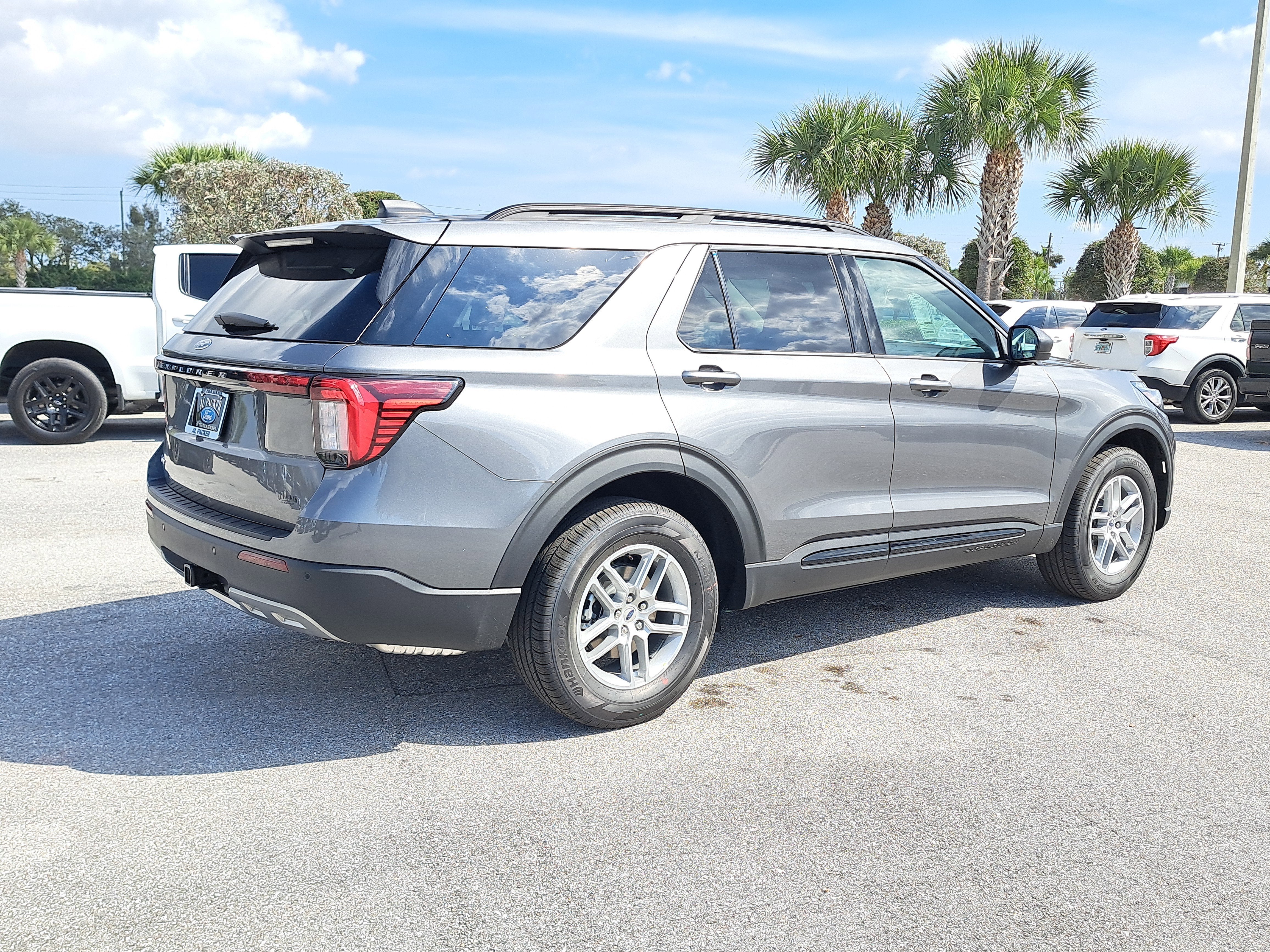 2026 Ford Explorer Active w/200A Pkg