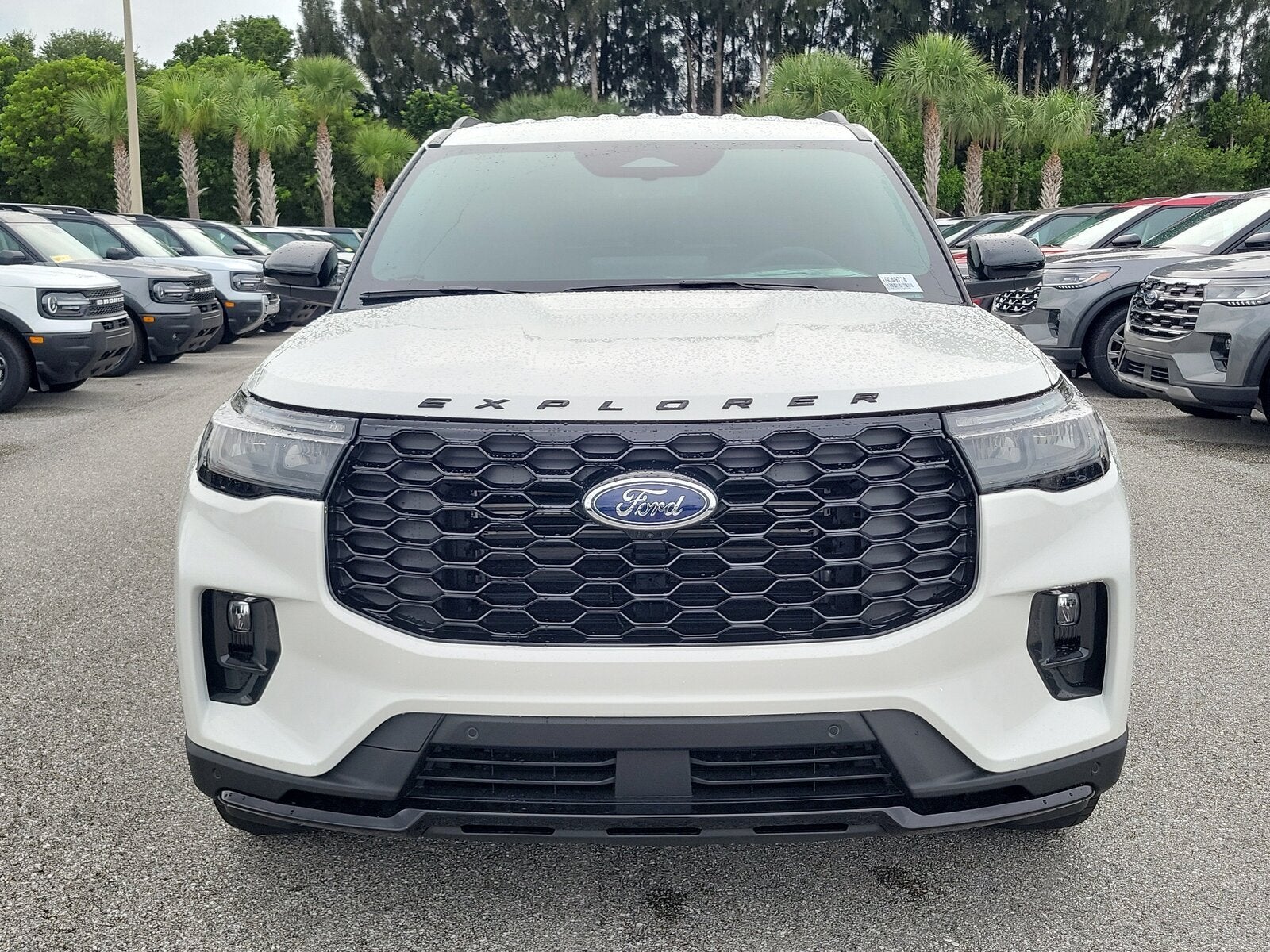 2026 Ford Explorer ST-Line