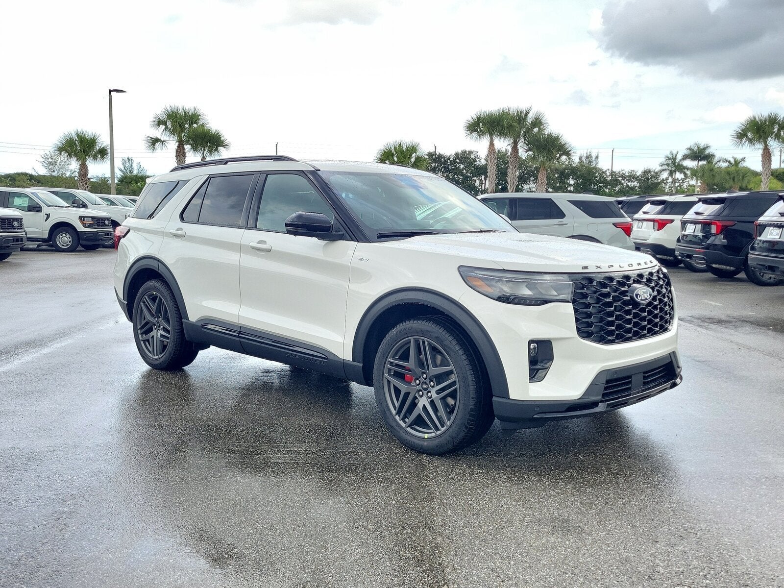 2027 Ford Explorer ST-Line