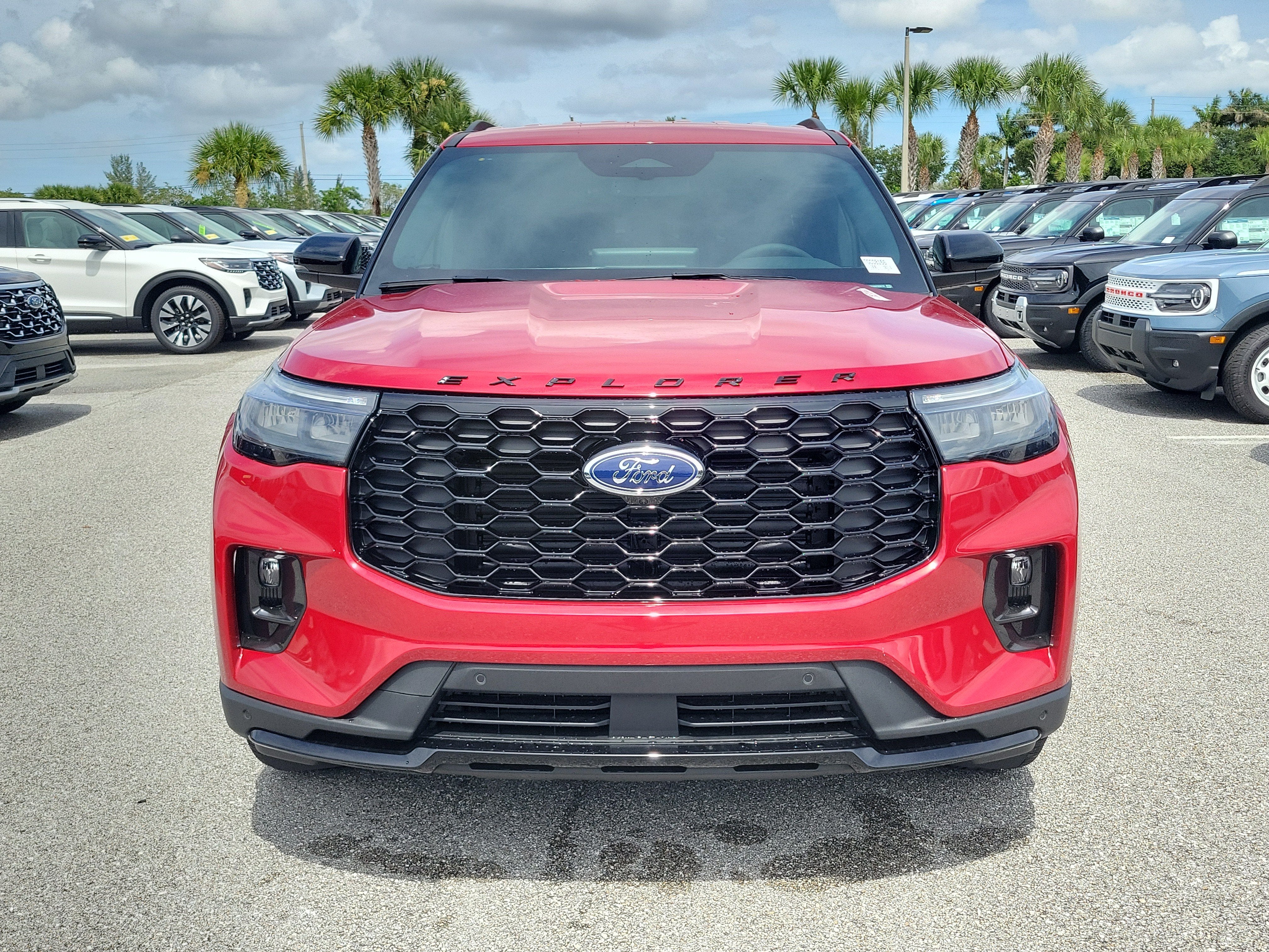 2026 Ford Explorer ST-Line