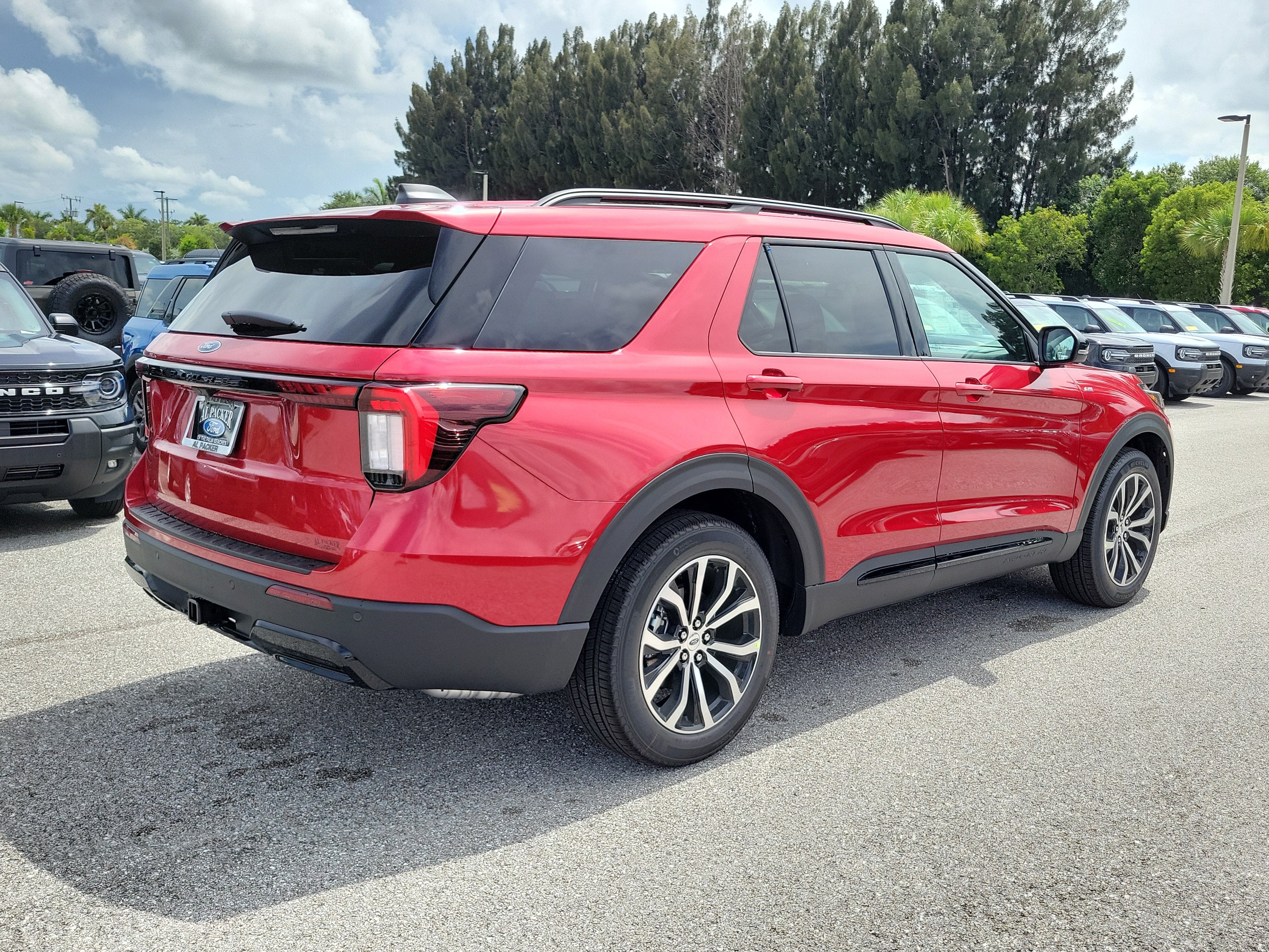 2026 Ford Explorer ST-Line