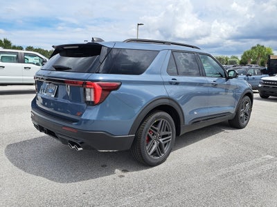2025 Ford Explorer ST