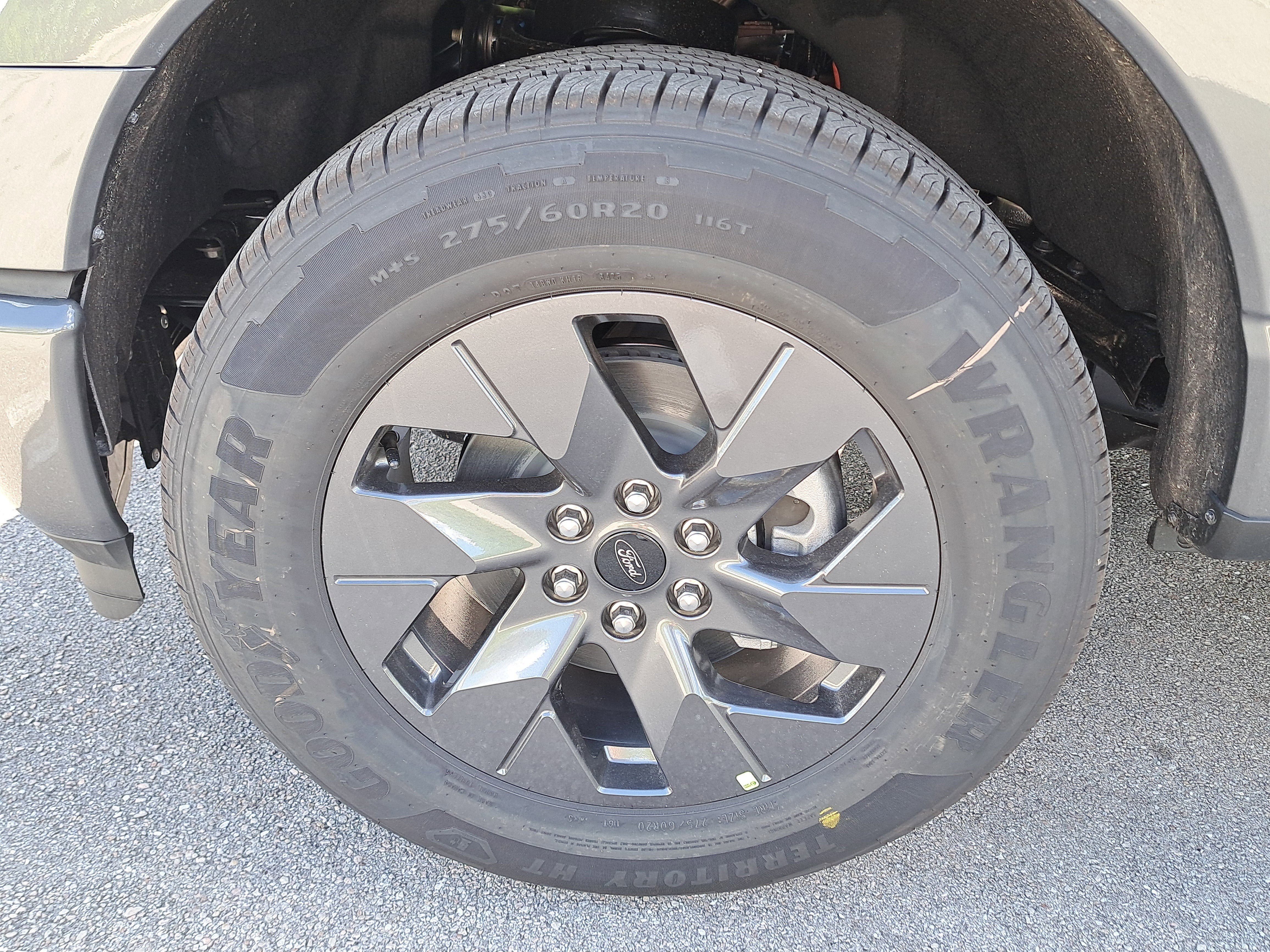 2025 Ford F-150 Lightning Flash