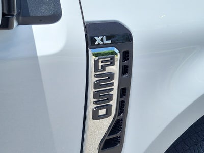 2024 Ford Super Duty F-250 SRW XL