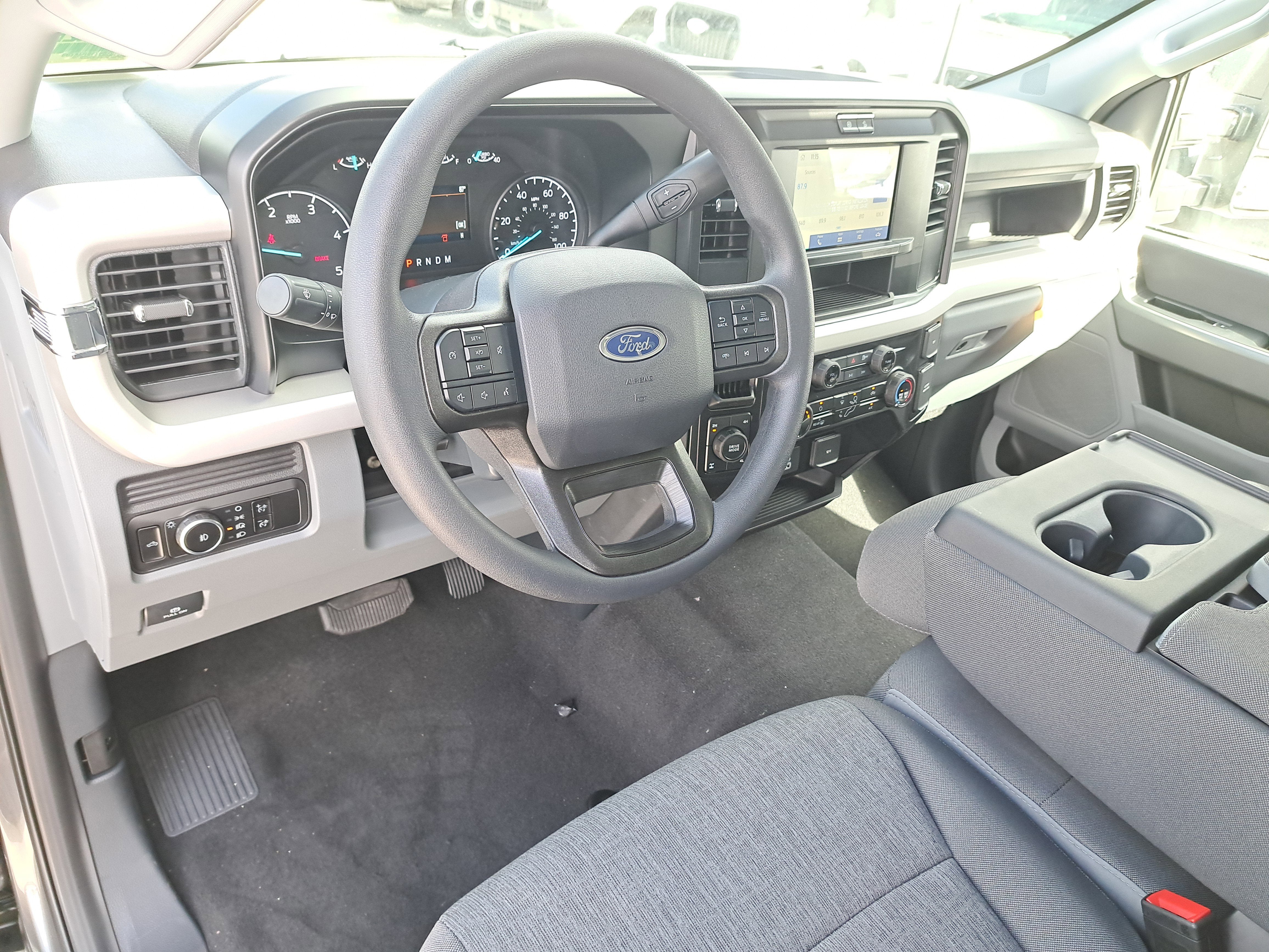 2026 Ford Super Duty F-250 SRW Base