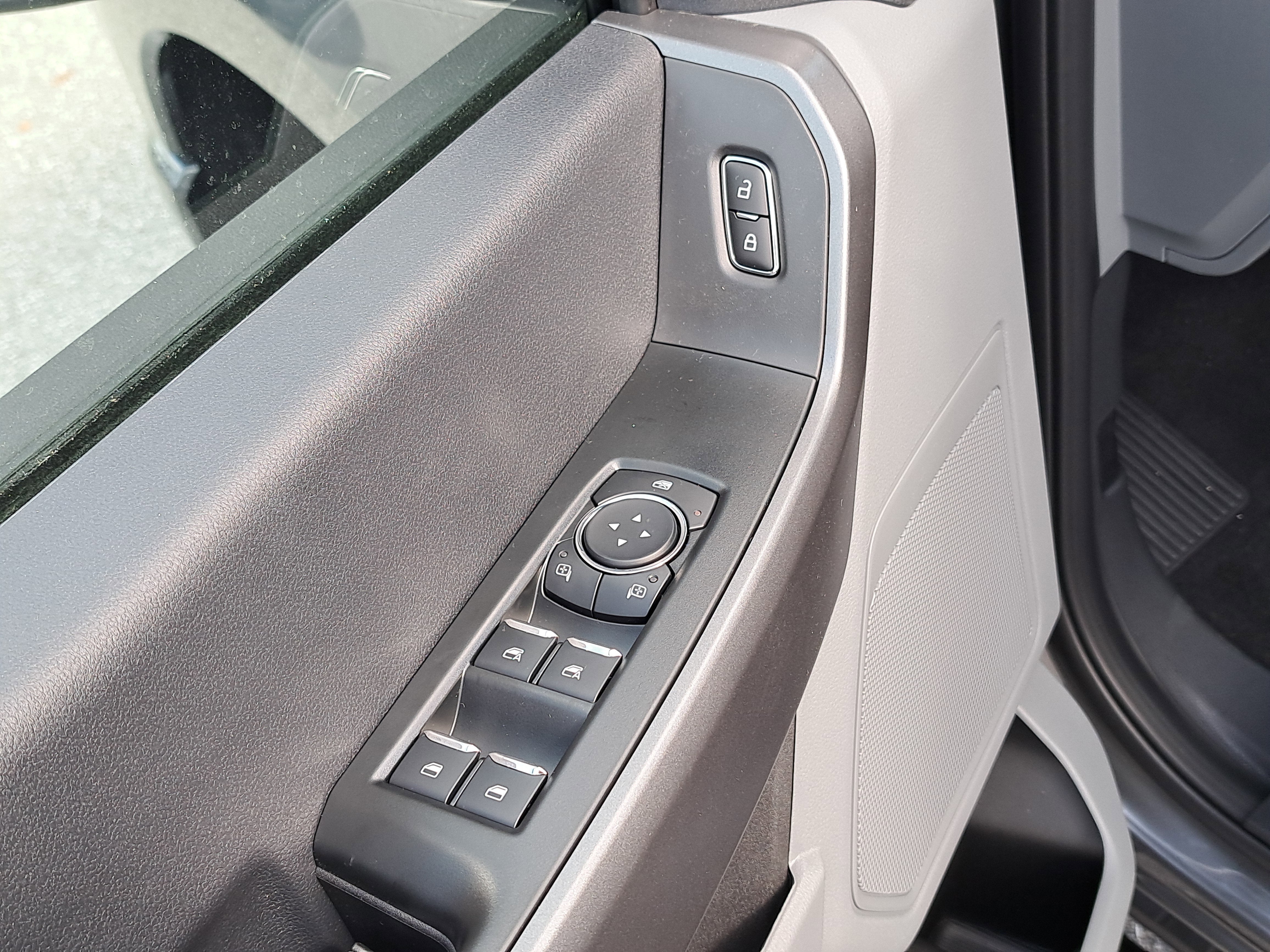 2026 Ford Super Duty F-250 SRW Base