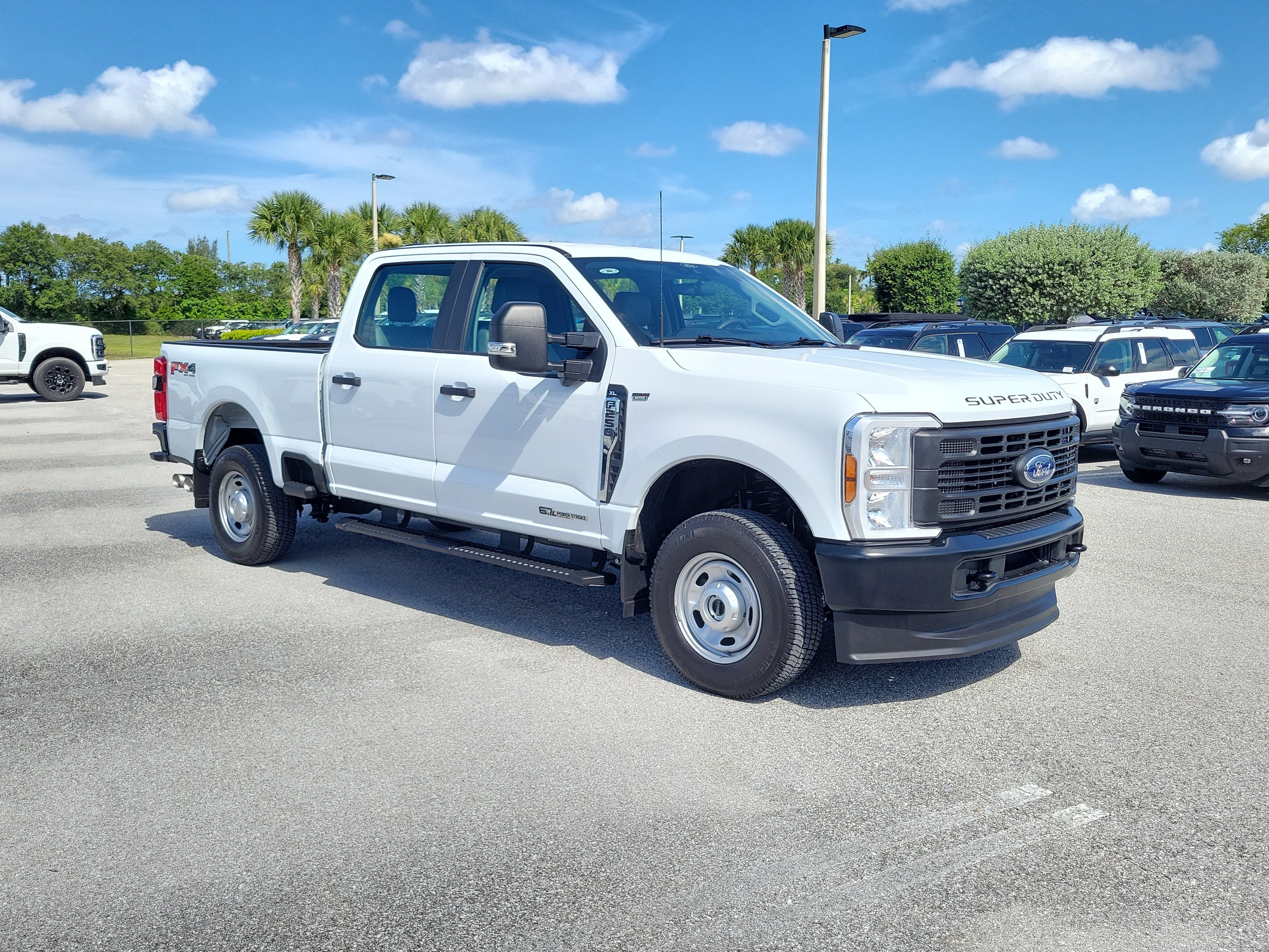 2025 Ford Super Duty F-250 SRW XL