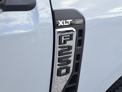 2026 Ford Super Duty F-250 SRW XLT