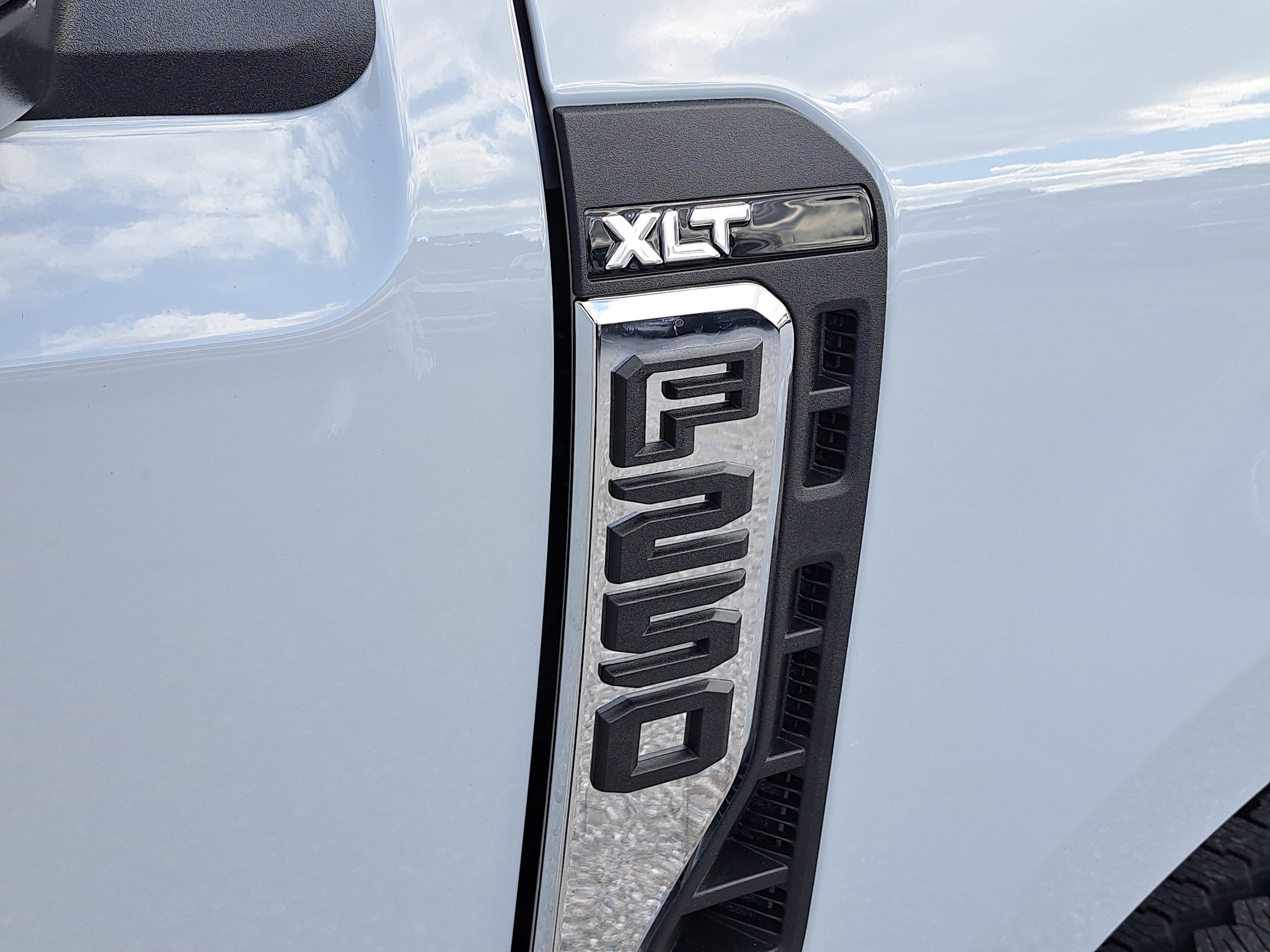 2026 Ford Super Duty F-250 SRW XLT