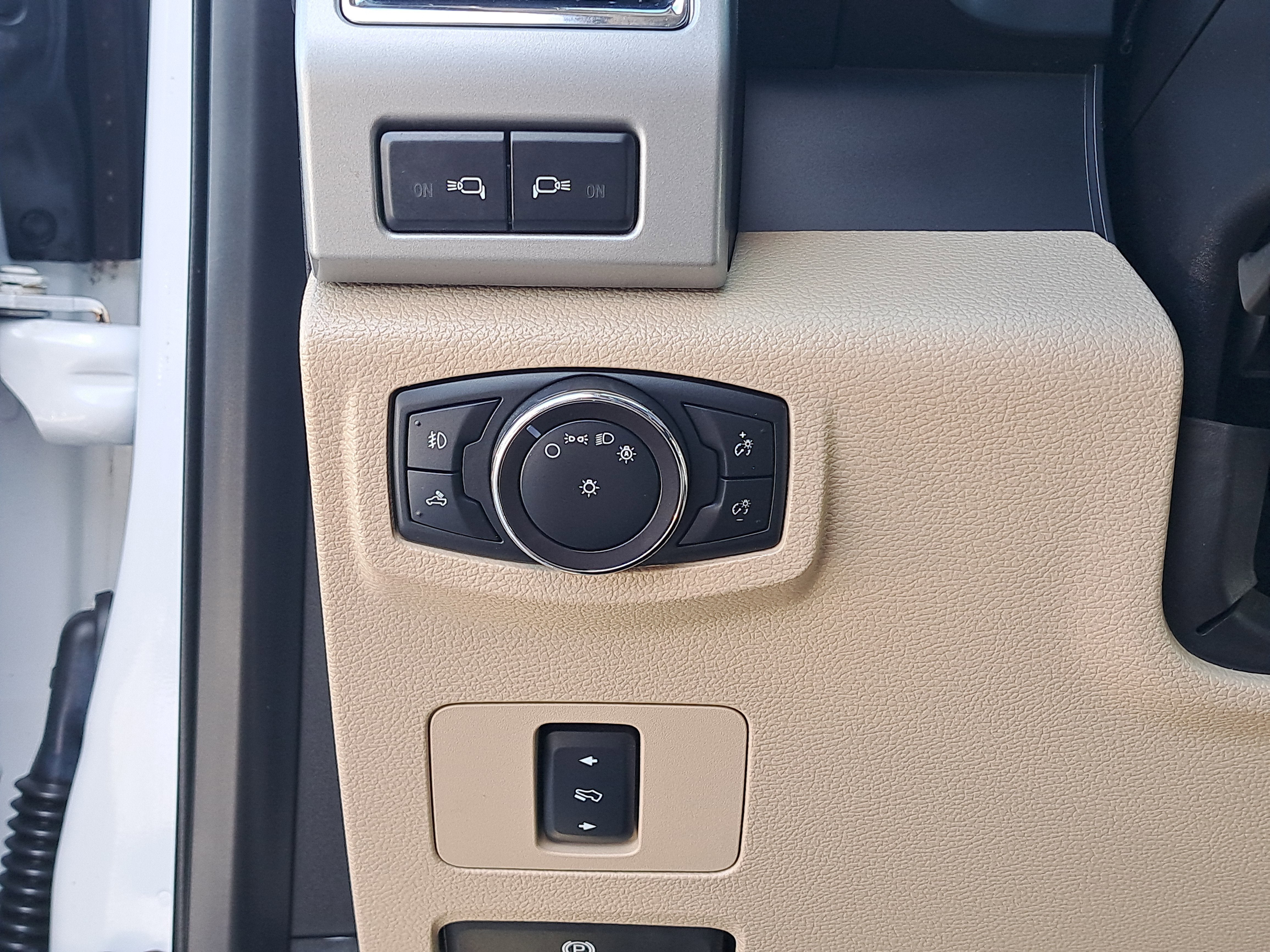 2018 Ford Super Duty F-250 SRW LARIAT