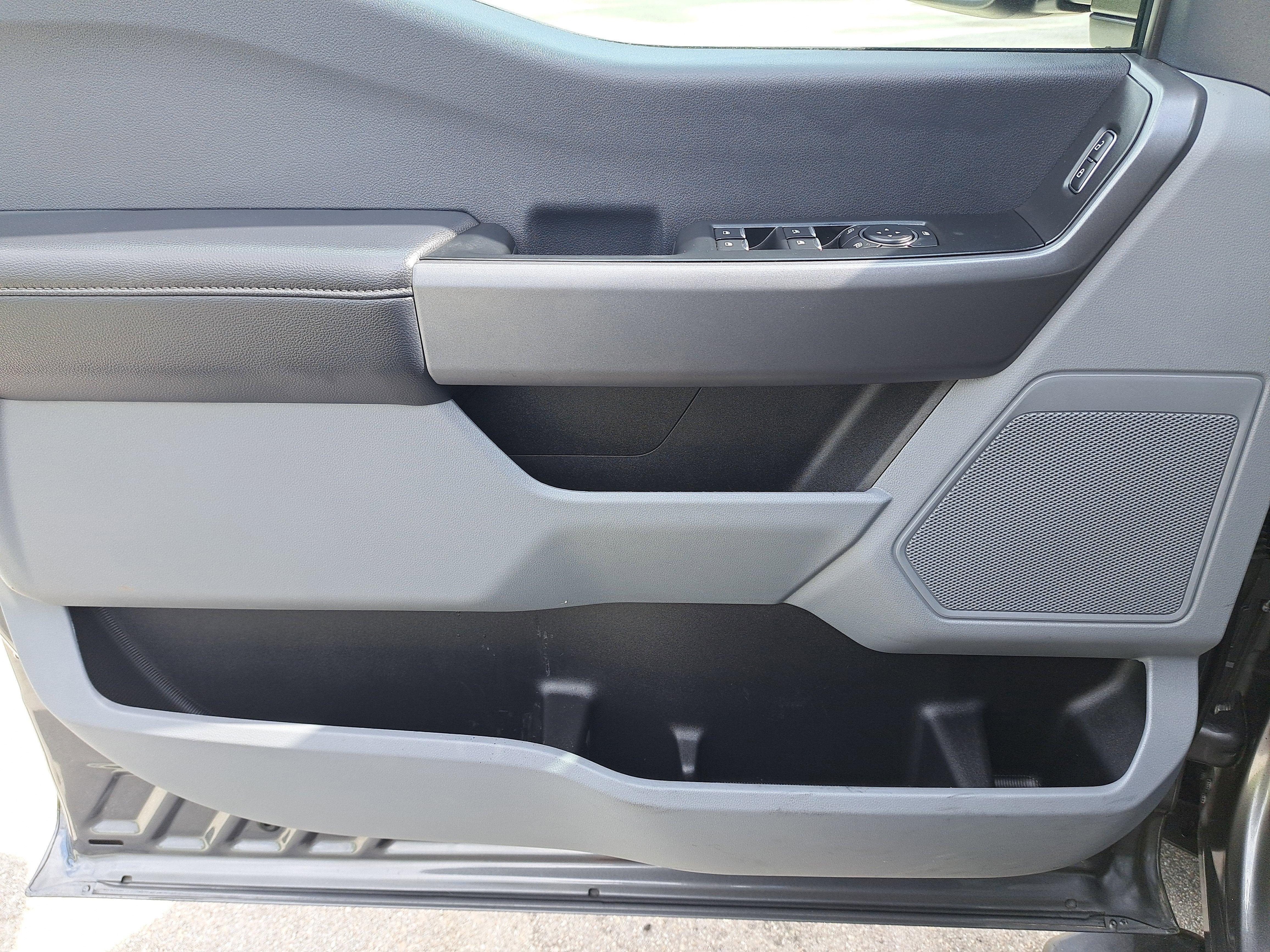 2025 Ford Super Duty F-250 SRW XLT