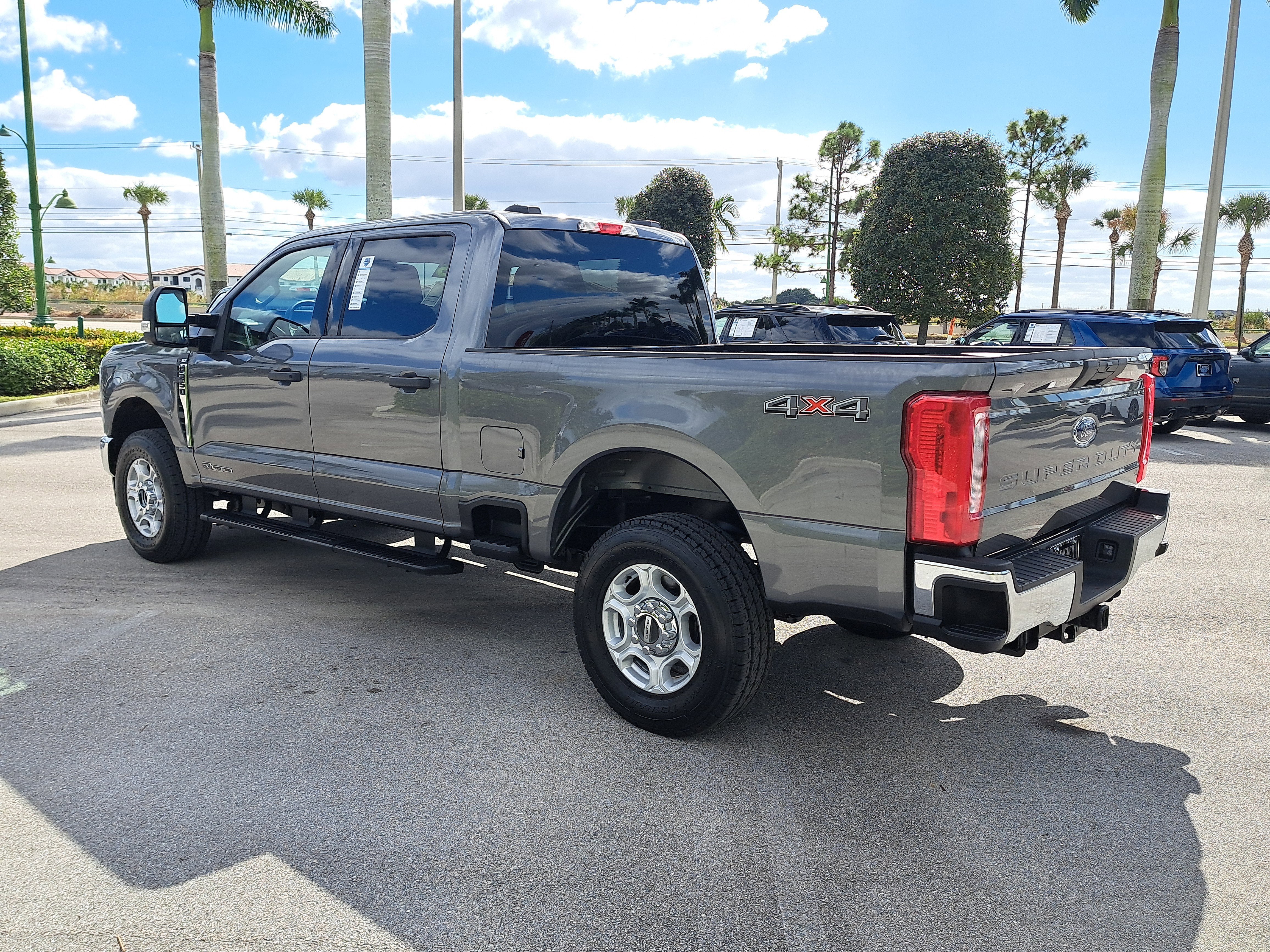2025 Ford Super Duty F-250 SRW XLT