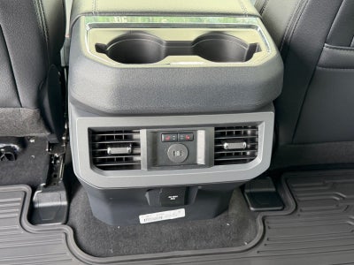 2027 Ford Super Duty F-250 SRW LARIAT