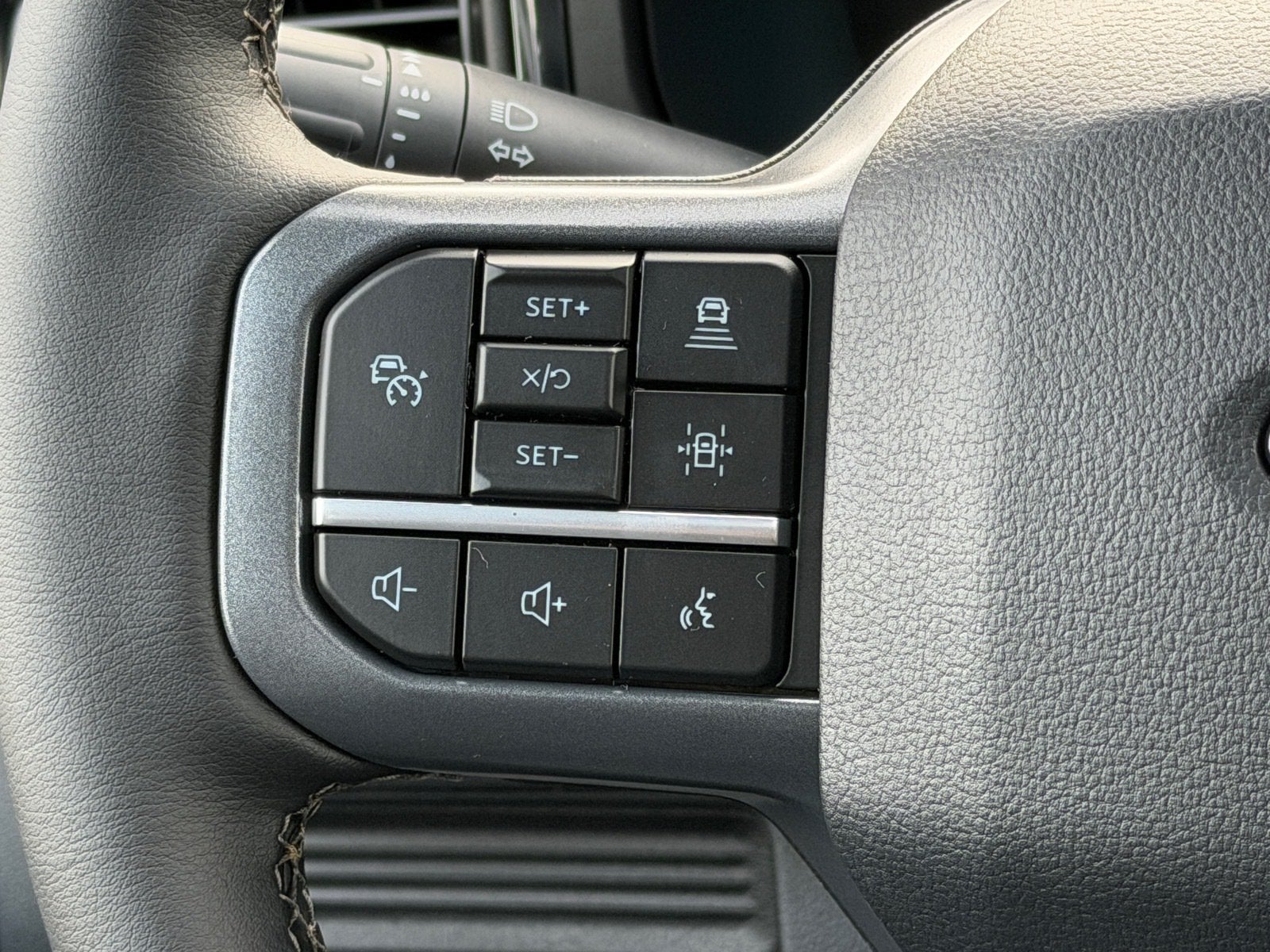 2027 Ford Super Duty F-250 SRW LARIAT