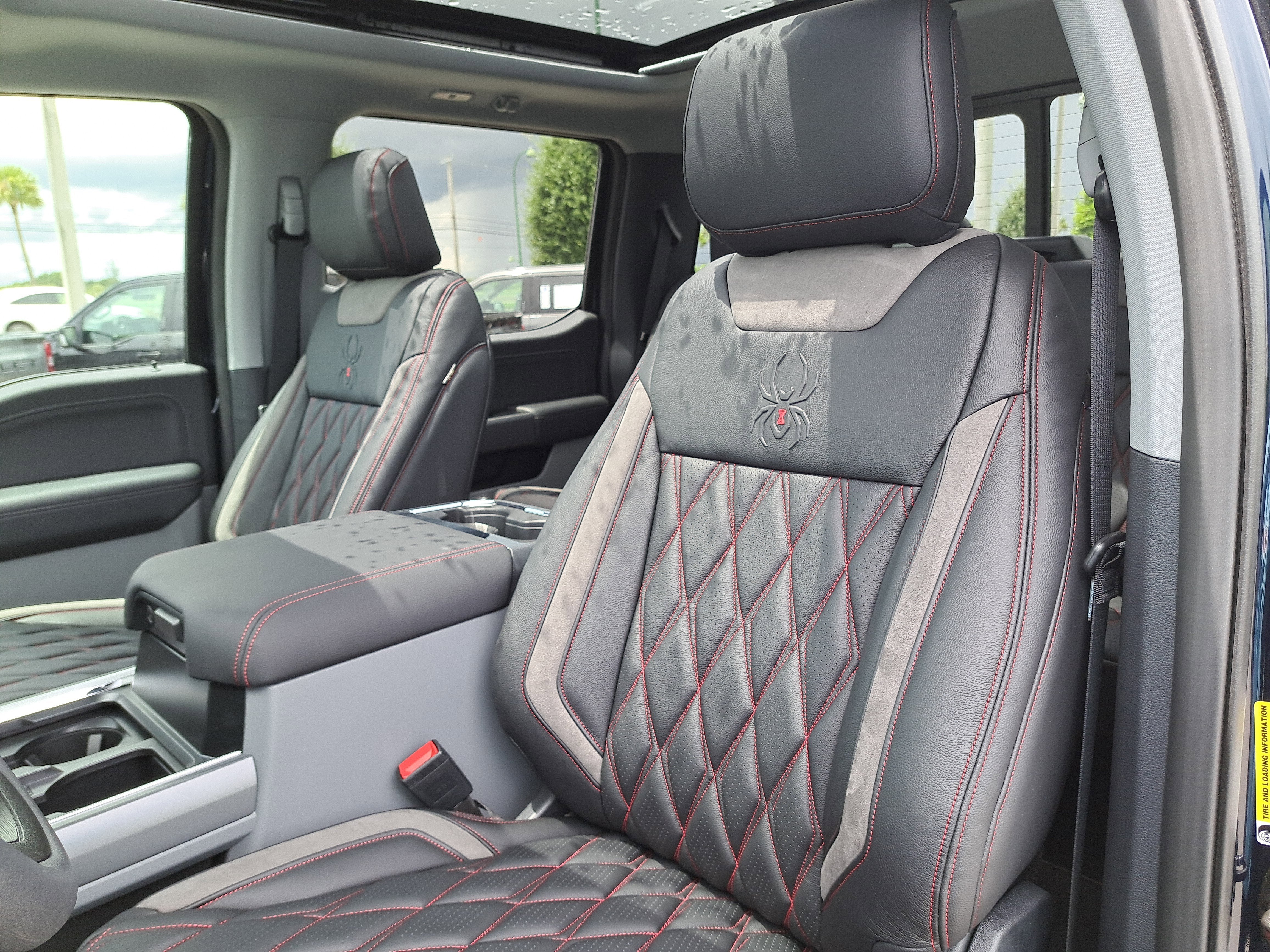 2025 Ford Super Duty F-250 SRW XLT