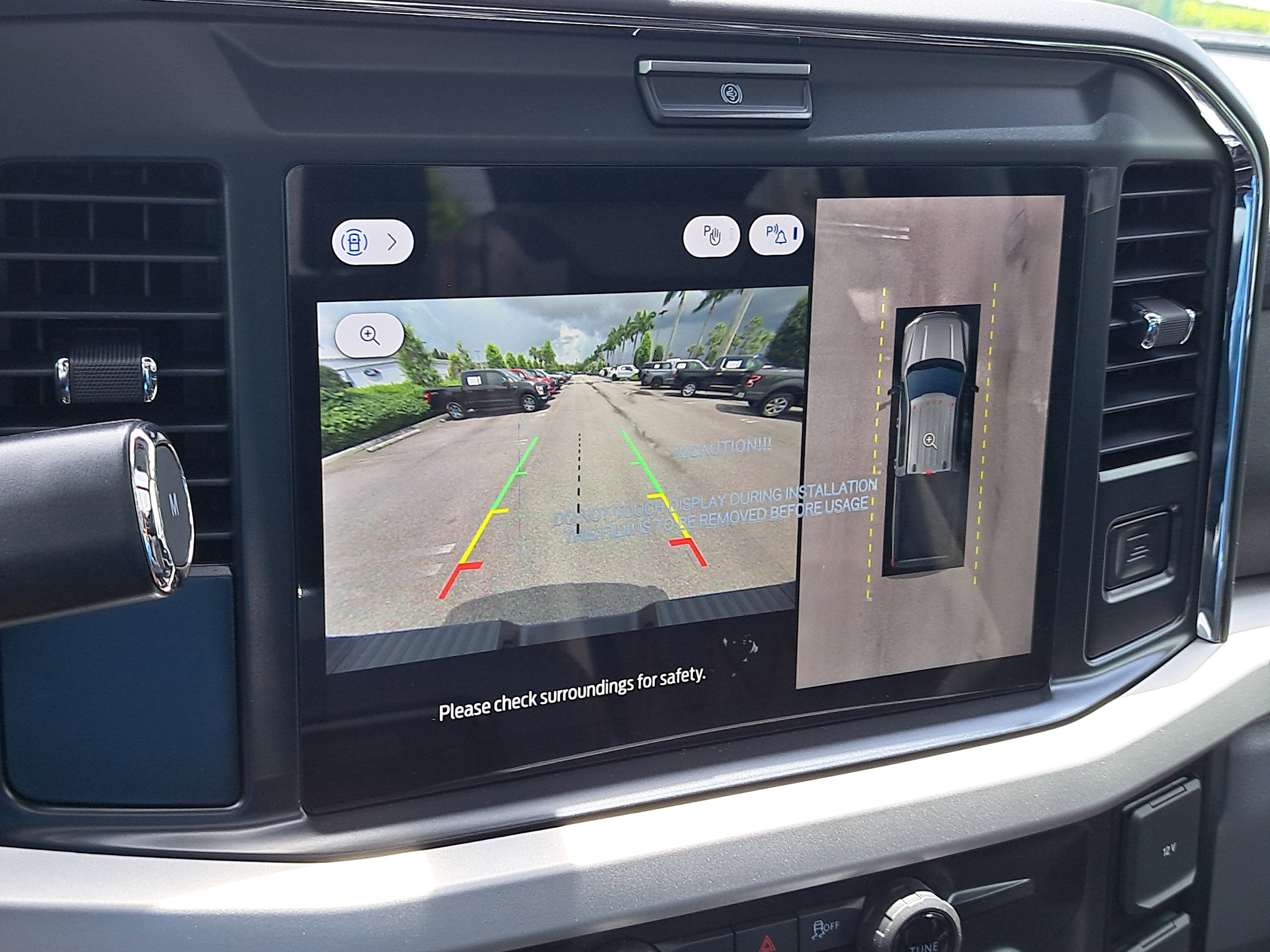 2025 Ford Super Duty F-250 SRW XLT