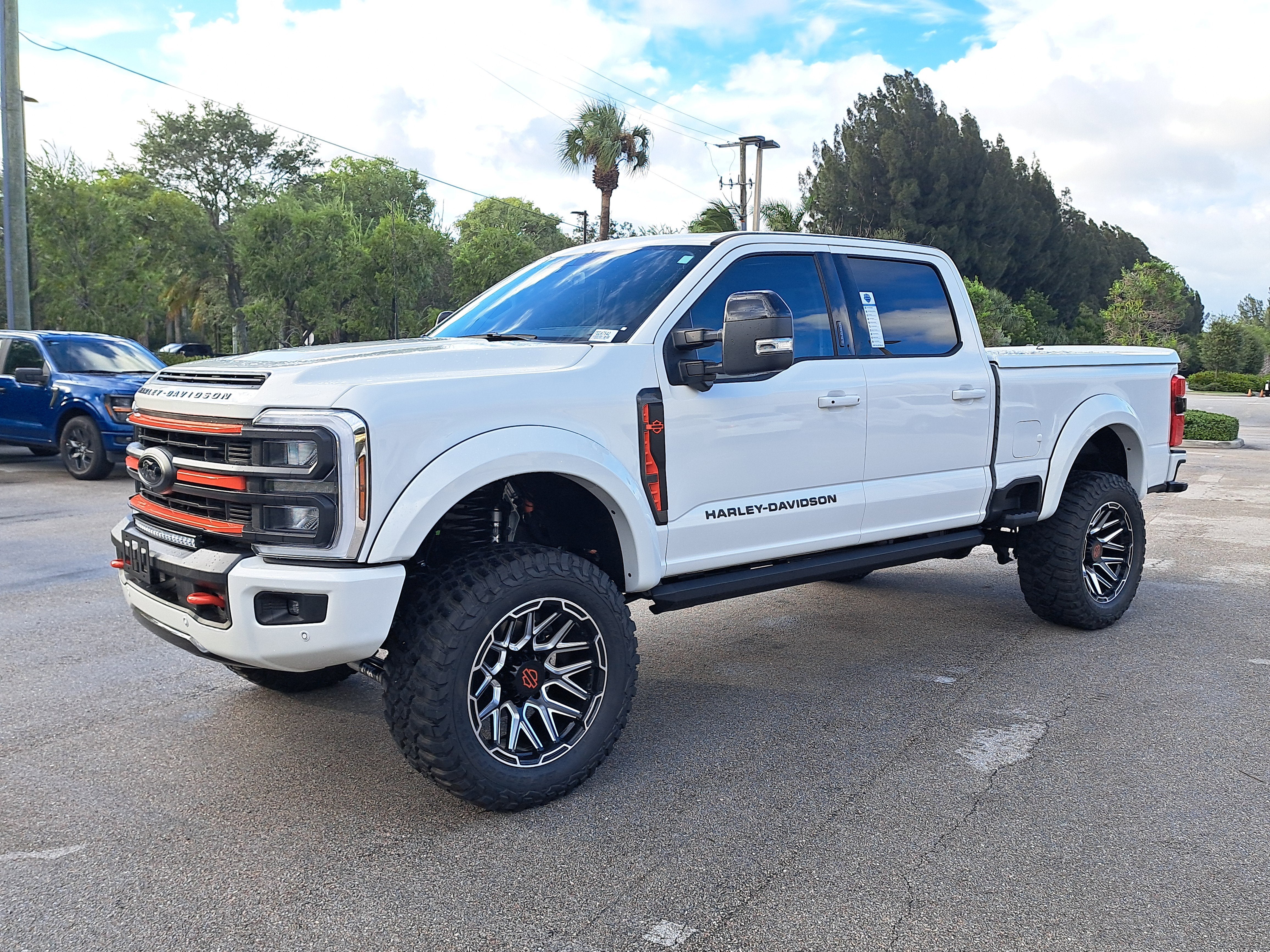 2026 Ford Super Duty F-250 SRW LARIAT