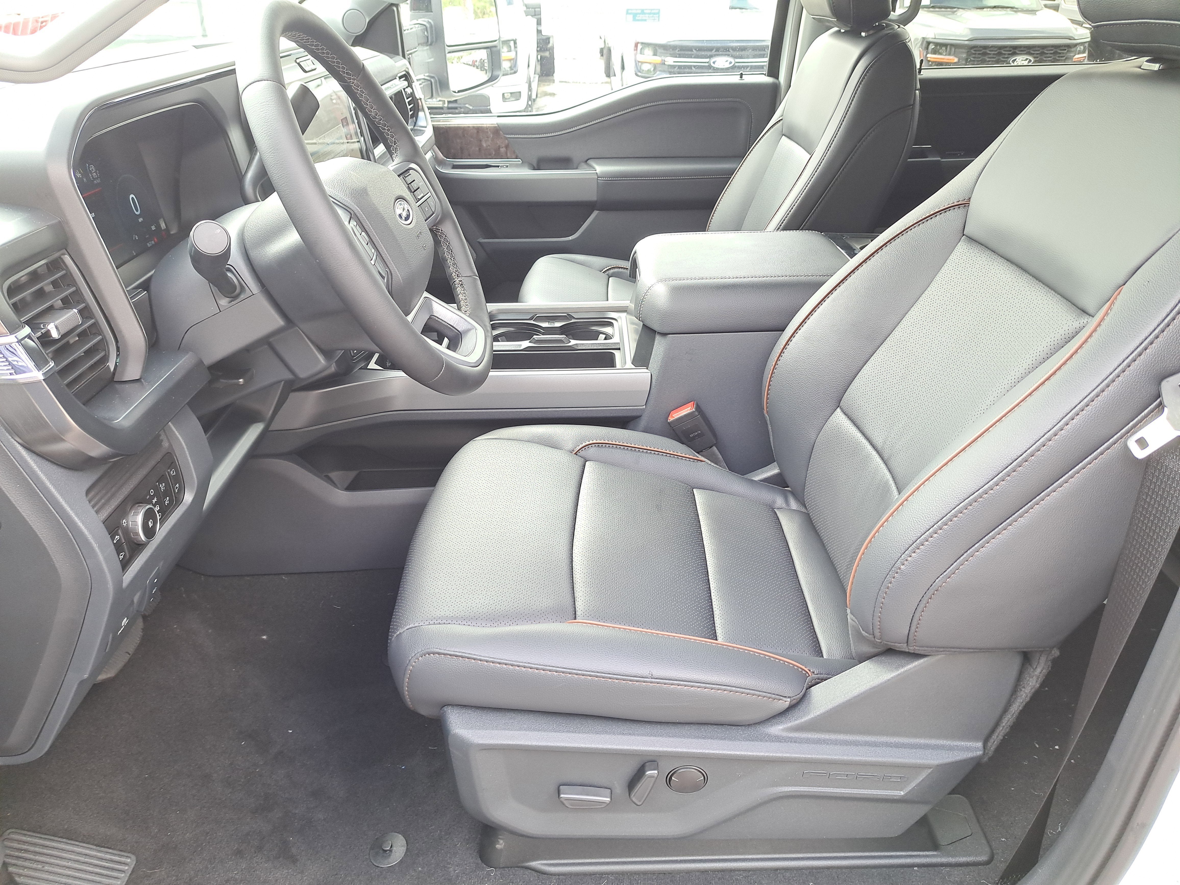 2026 Ford Super Duty F-250 SRW LARIAT