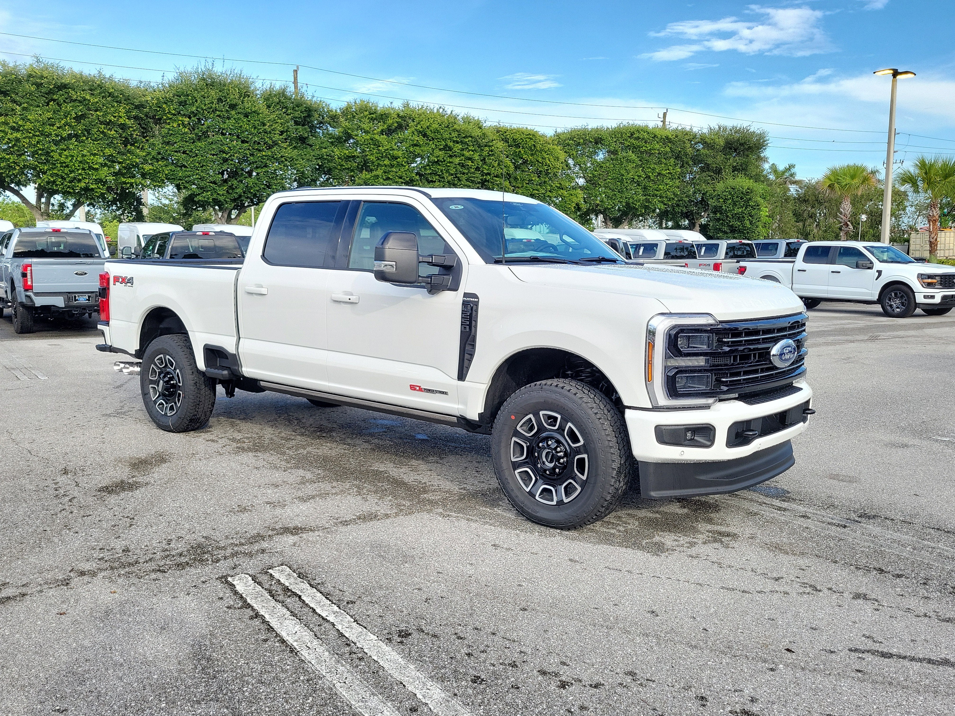 2026 Ford Super Duty F-250 SRW Platinum