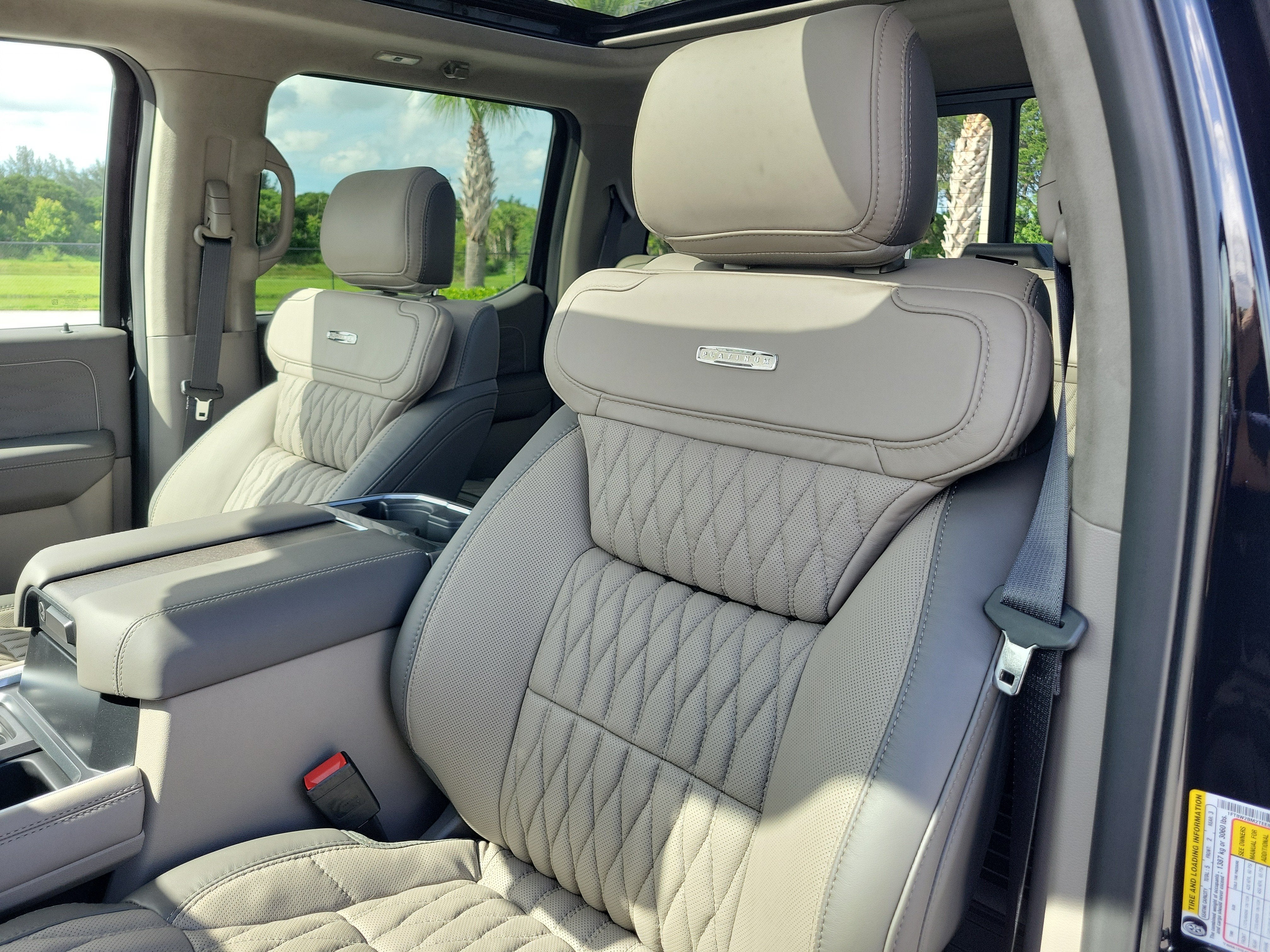 2026 Ford Super Duty F-250 SRW Platinum