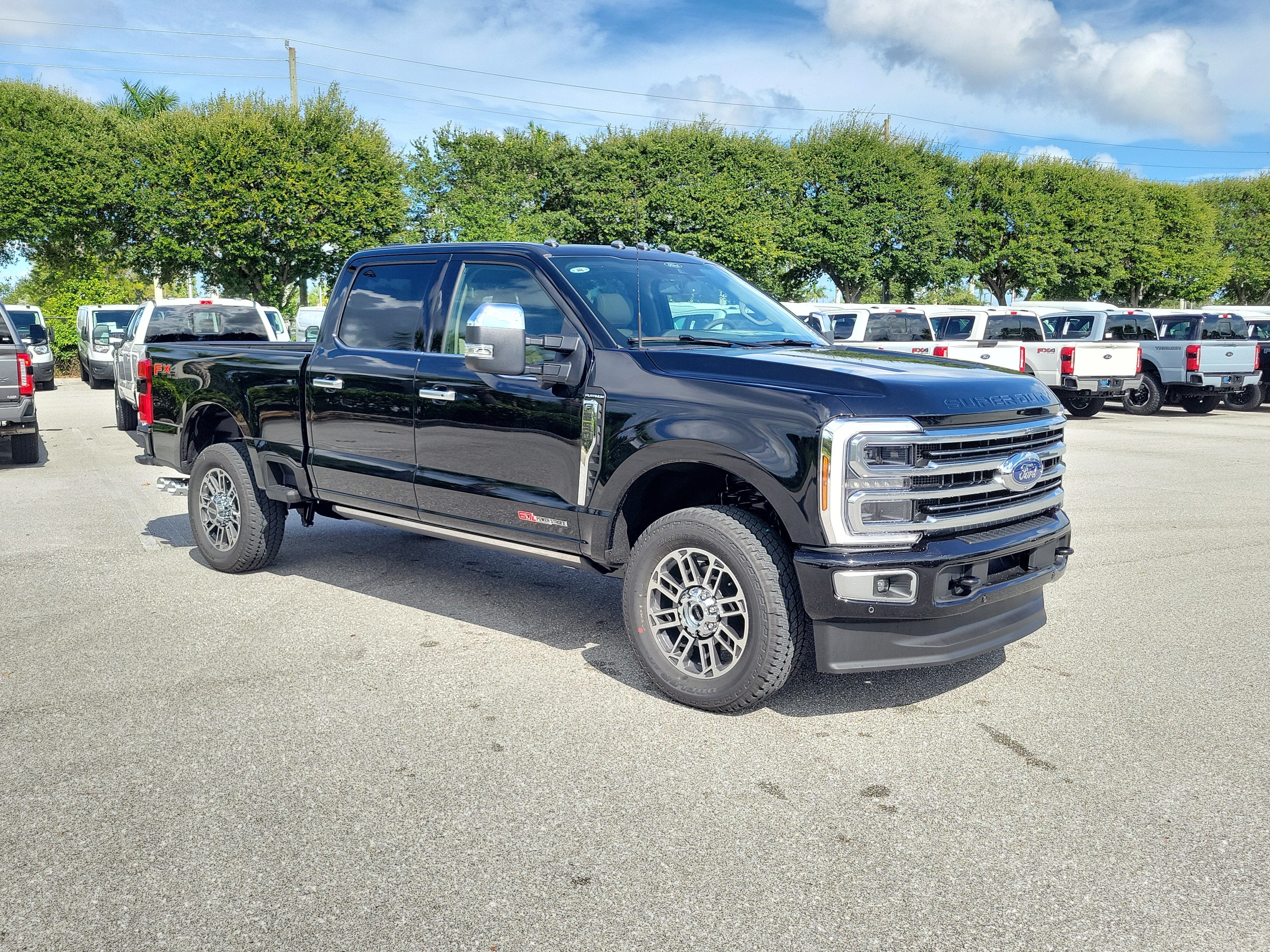 2026 Ford Super Duty F-250 SRW Platinum