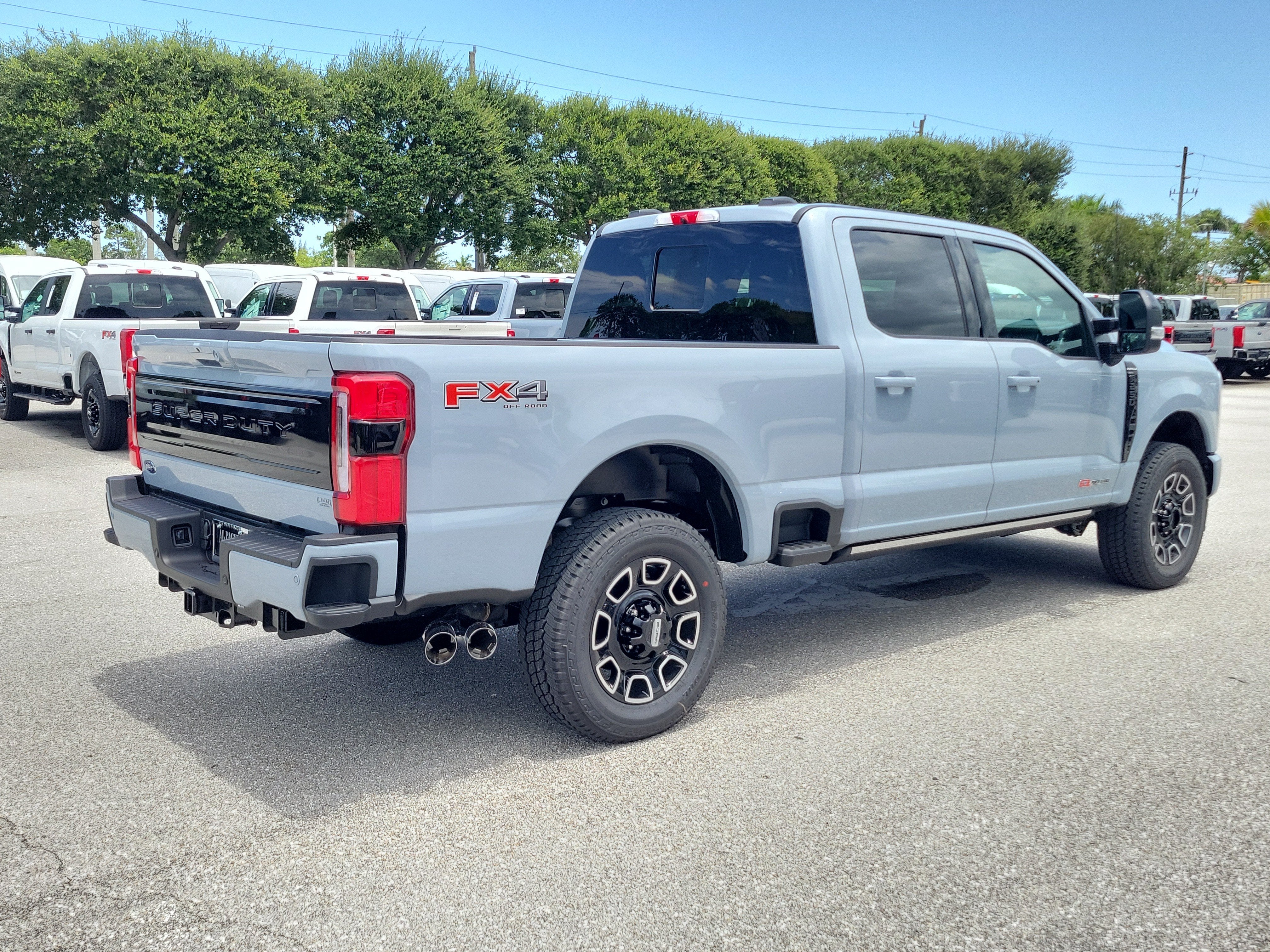 2026 Ford Super Duty F-250 SRW Platinum