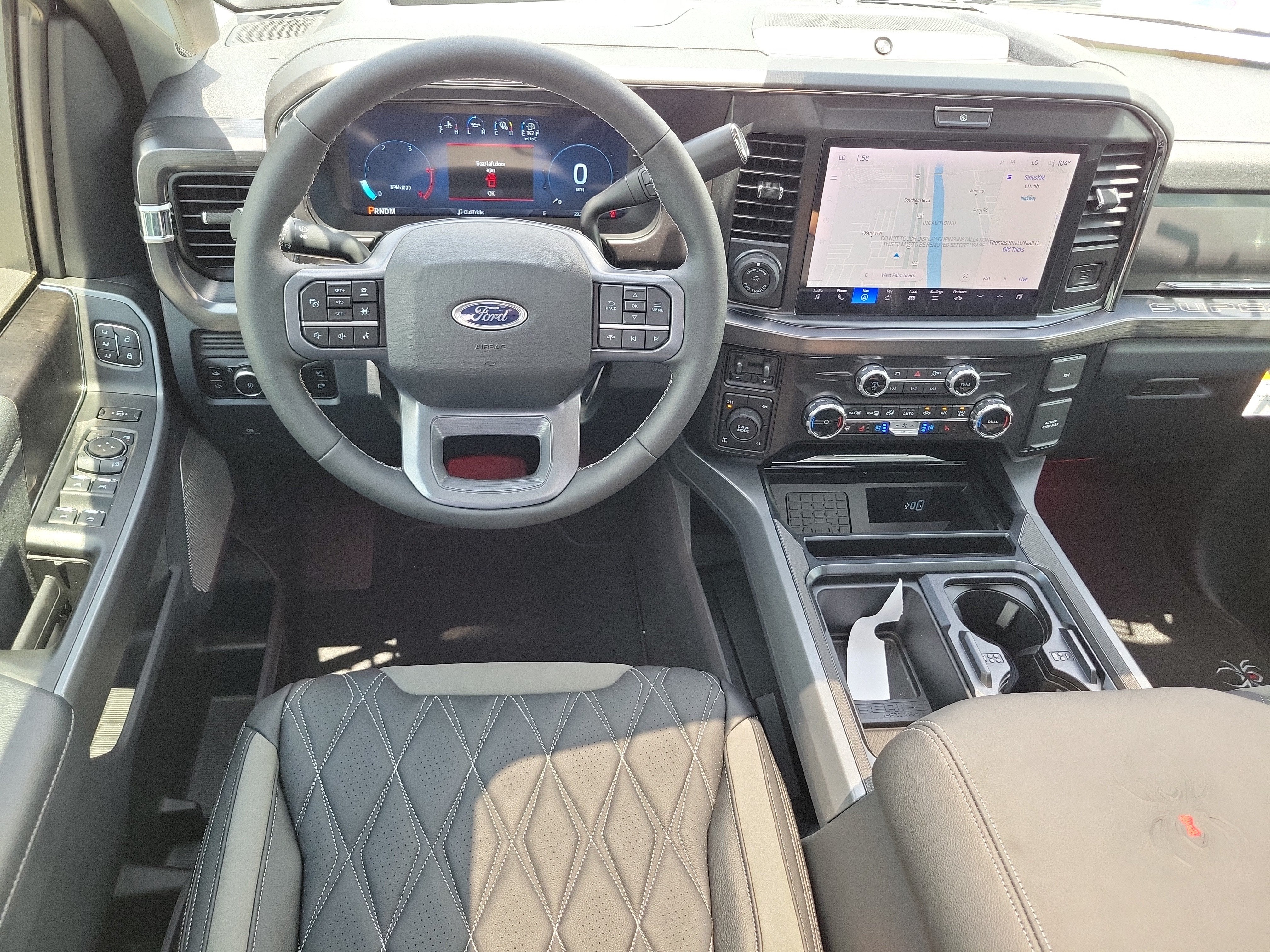 2026 Ford Super Duty F-250 SRW Black Widow