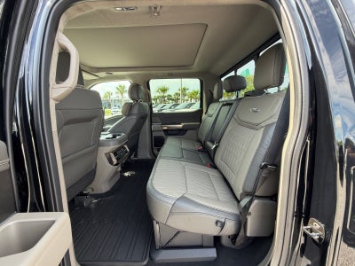 2027 Ford Super Duty F-250 SRW Platinum